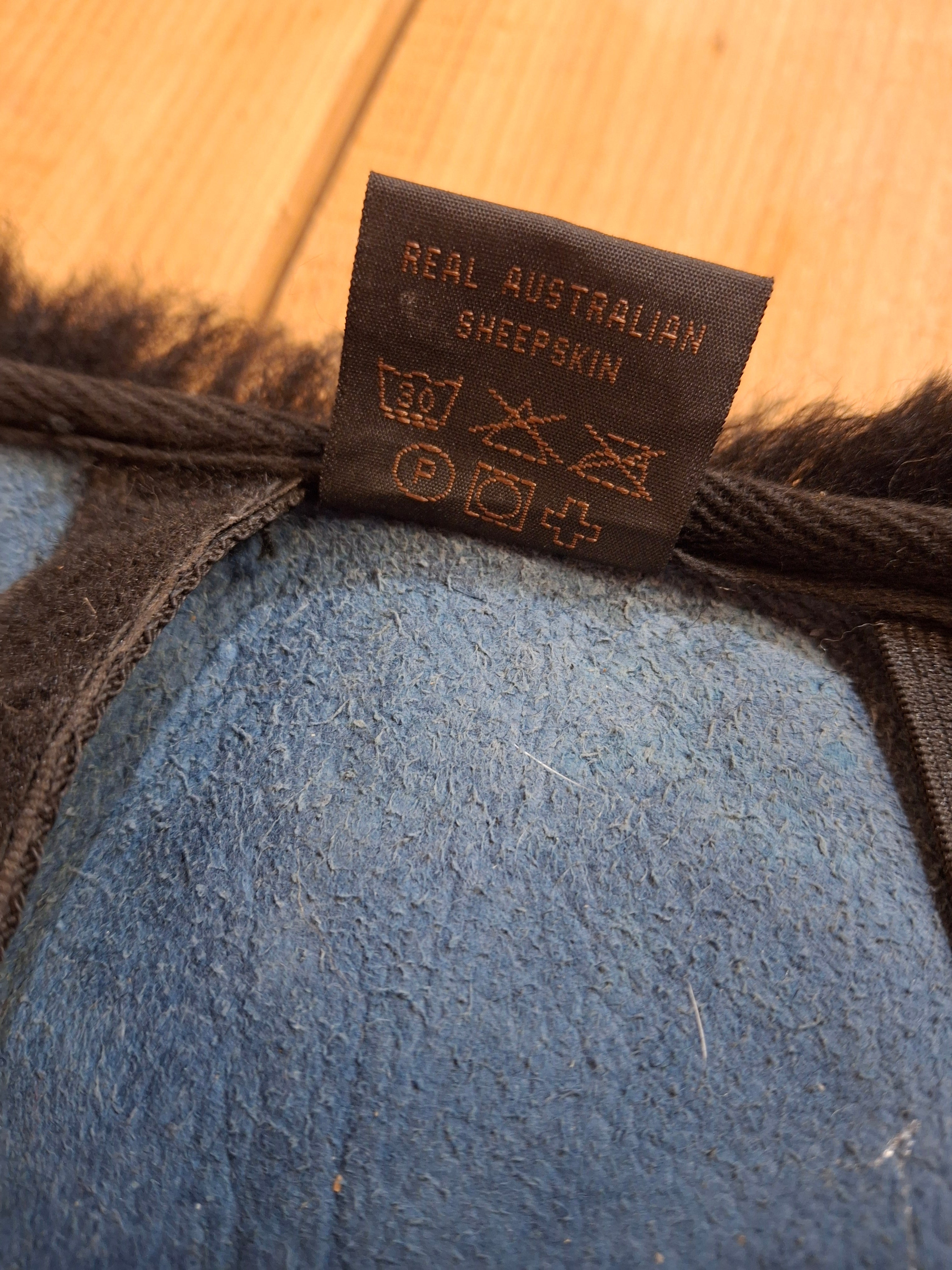 EDIX Merino Seat Saver for English Saddle