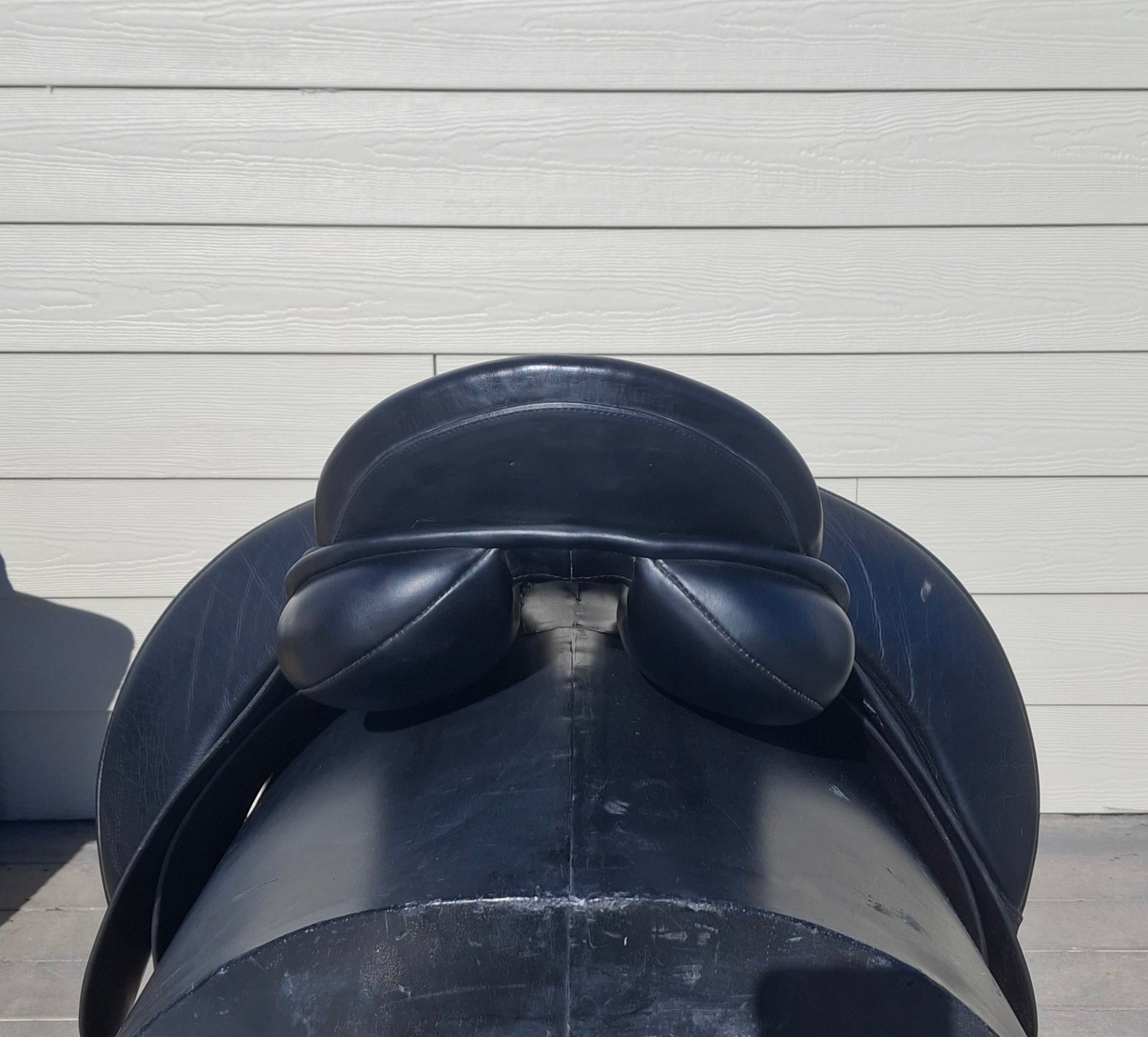 Used 17.5" Anky Dressage Saddle