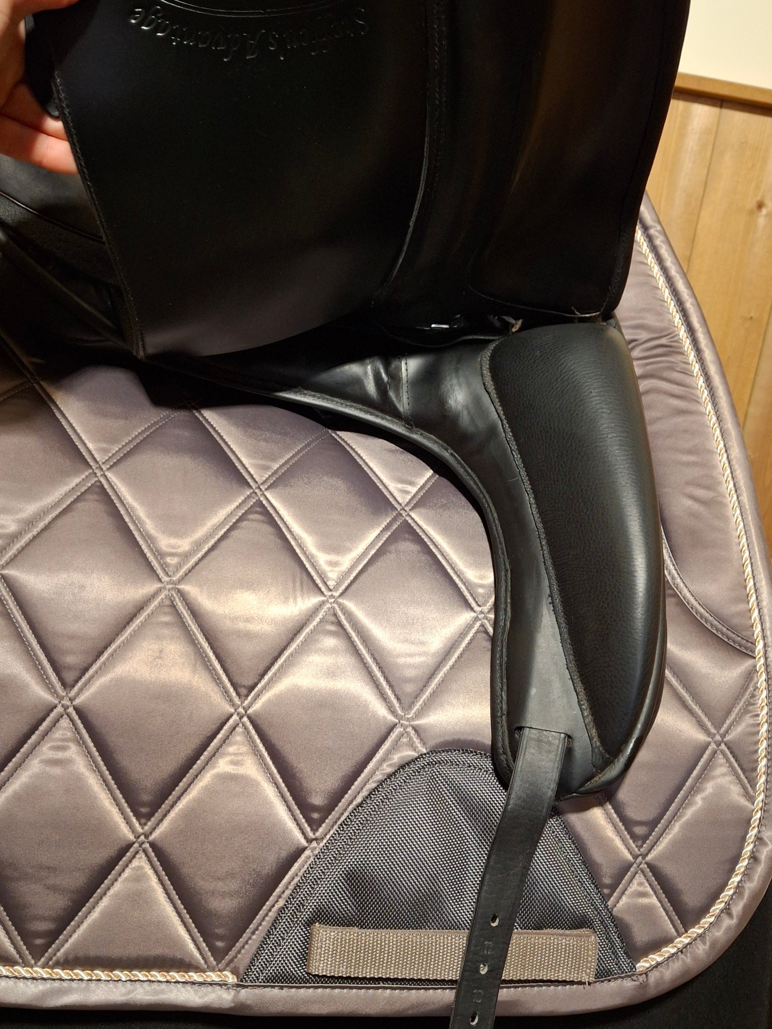 Used 17" Custom Steffen's Advantage M5 Dressage Saddle