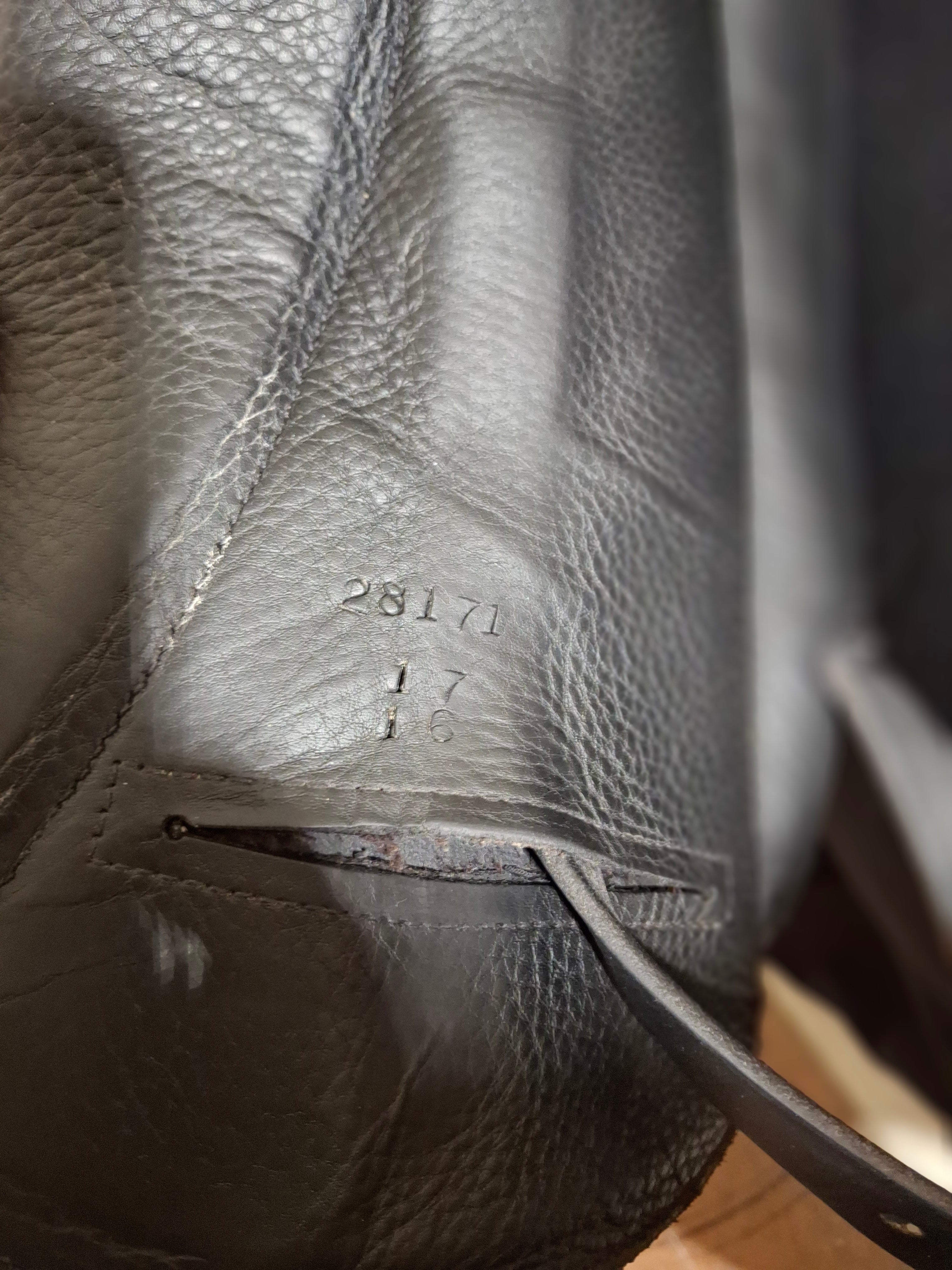 Used 17" Custom Wolfgang Omni Dressage Saddle