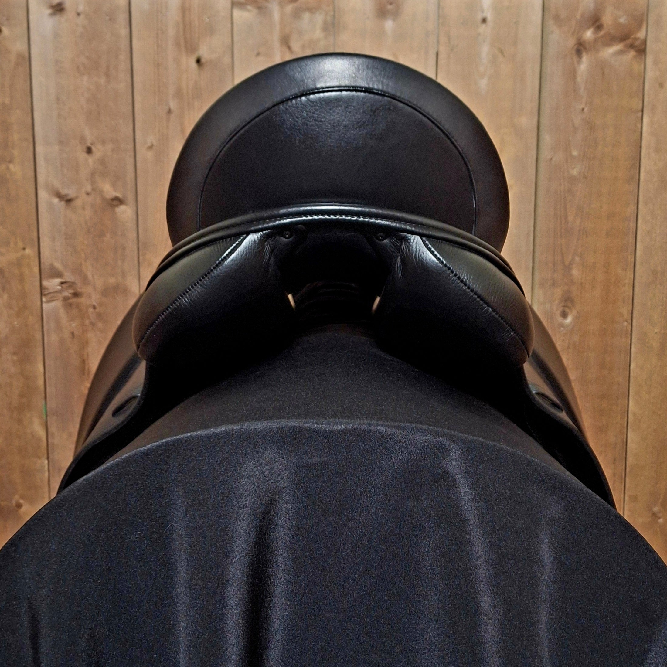 Used 17.5" Schleese HK Dressage Saddle