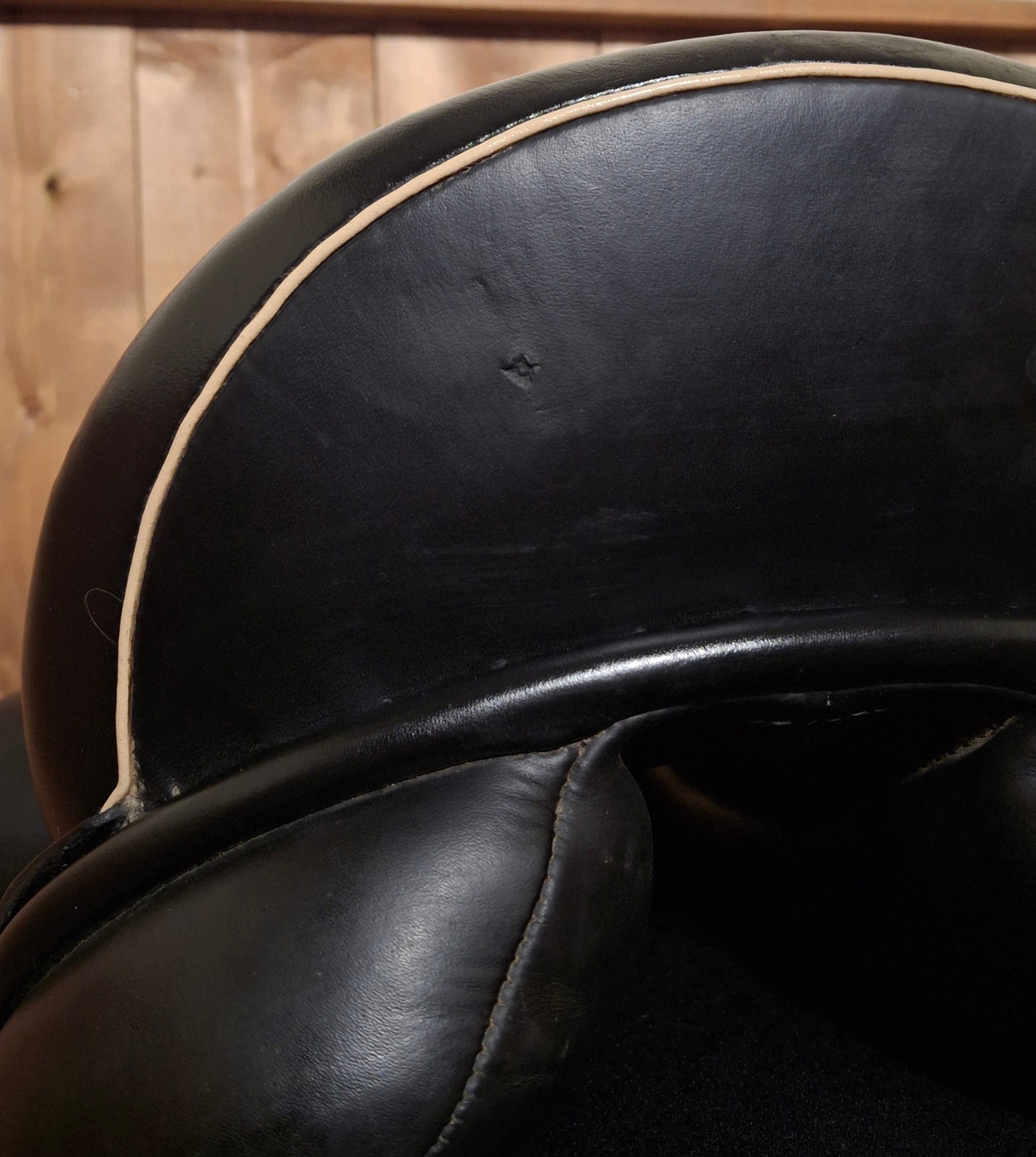 Used 16.5" Dresch Dressage Saddle