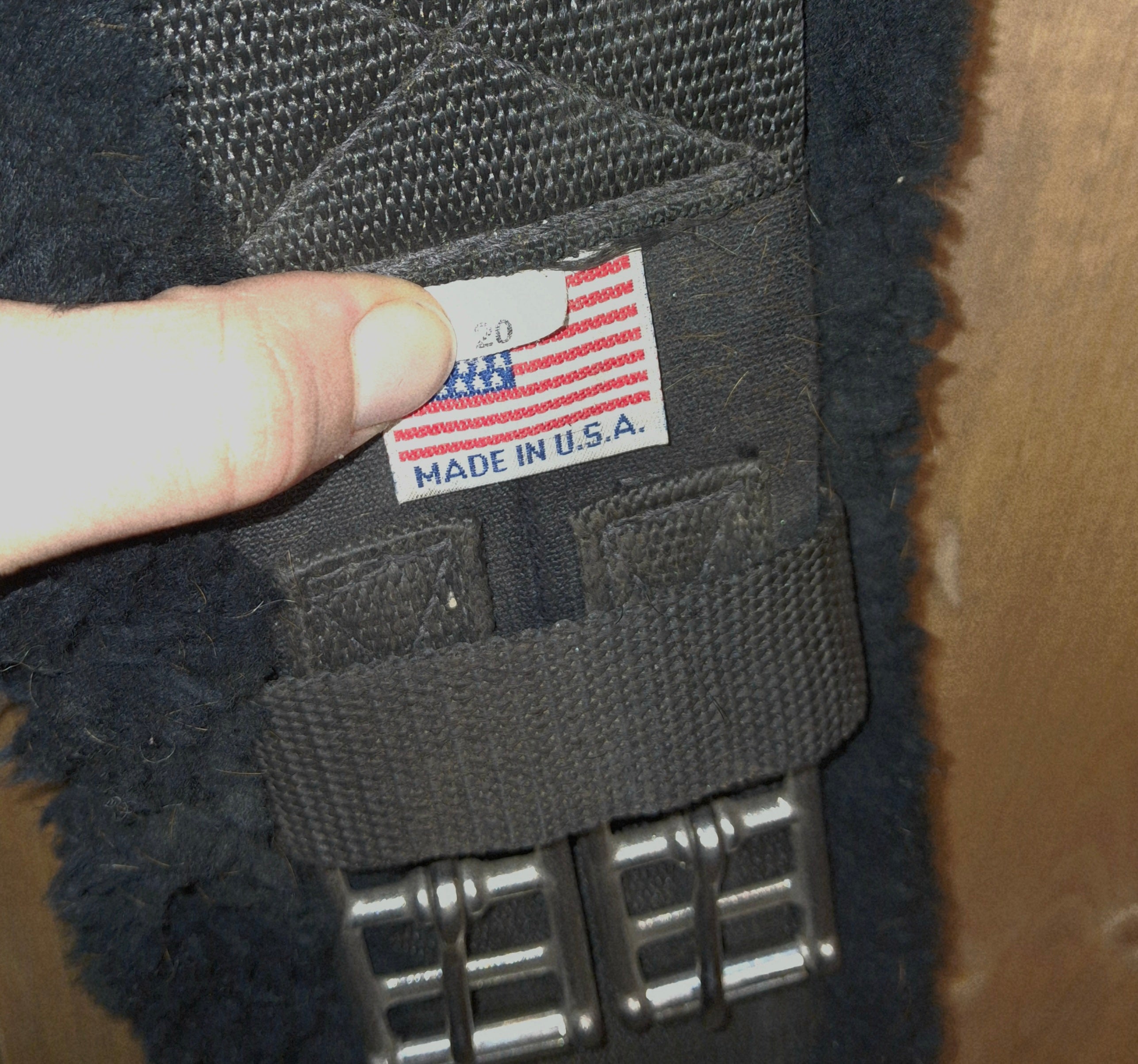 Used 20" Professional's Choice Shearling Girth