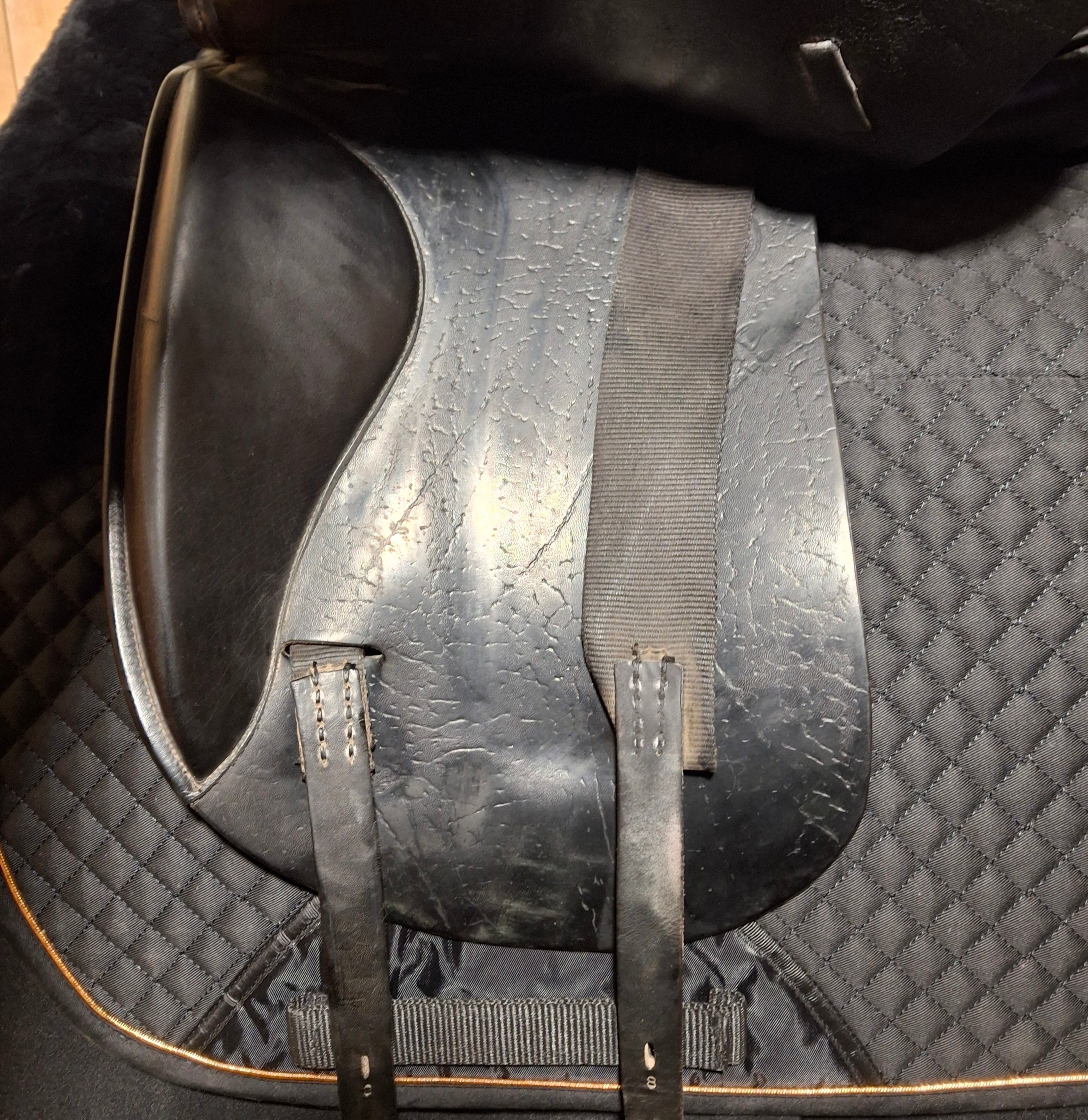 Used 17.5" Jaguar by Harry Dabs Dressage Saddle