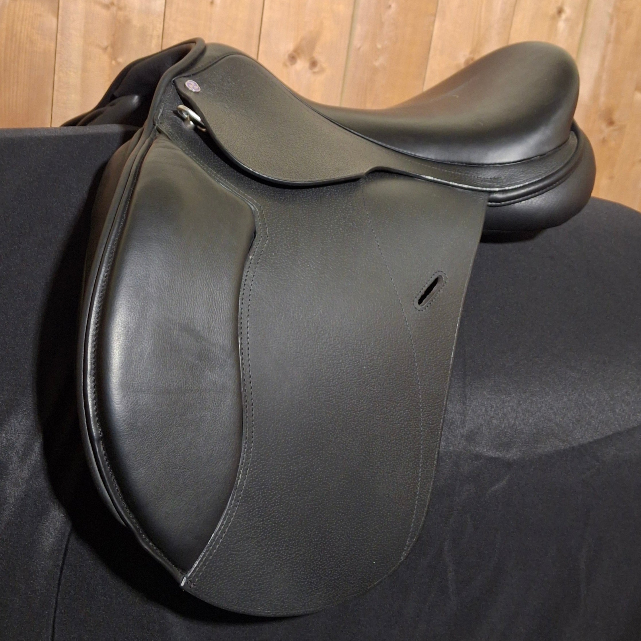 New Cavaletti Collection VSD All Purpose English Saddle