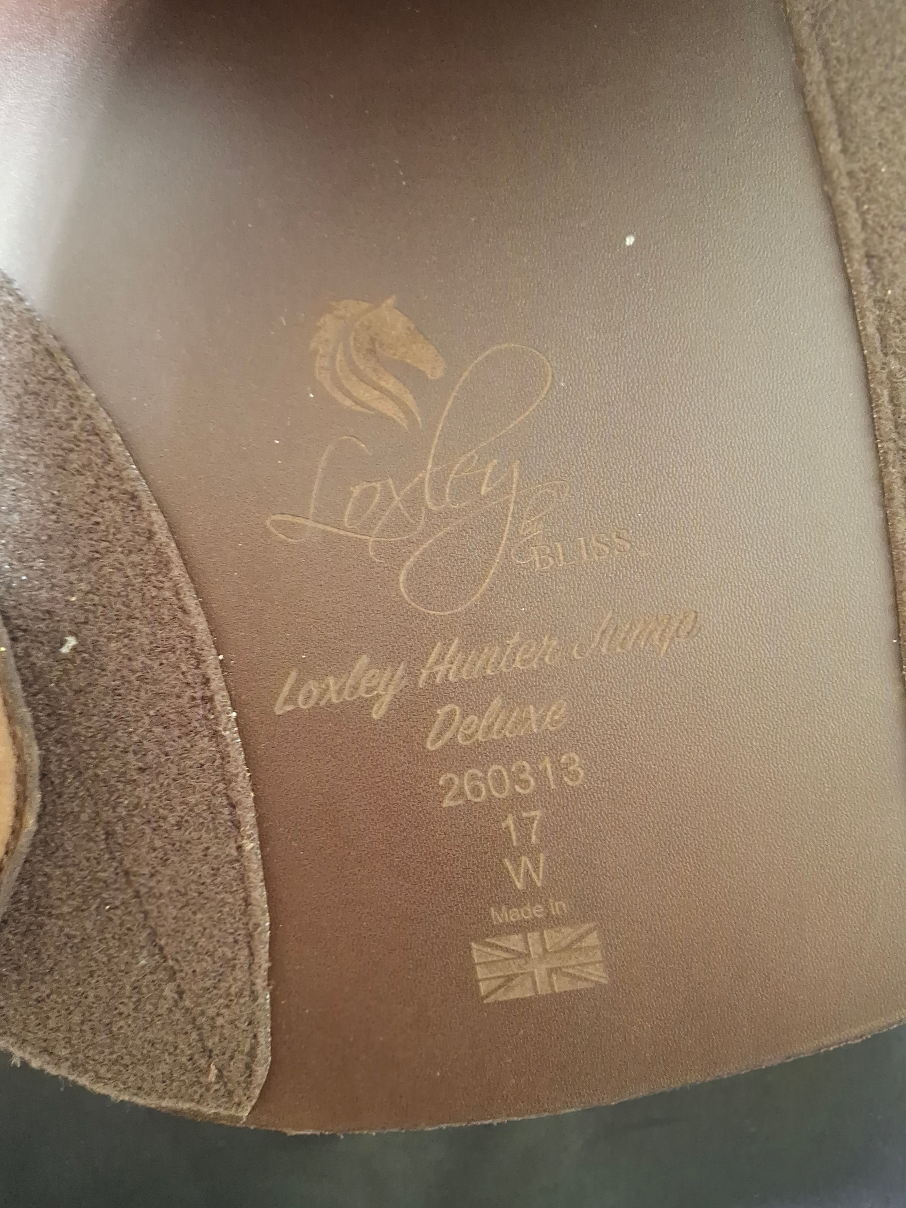 New 17" Loxley by Bliss Hunter Jump Deluxe Demo Saddle