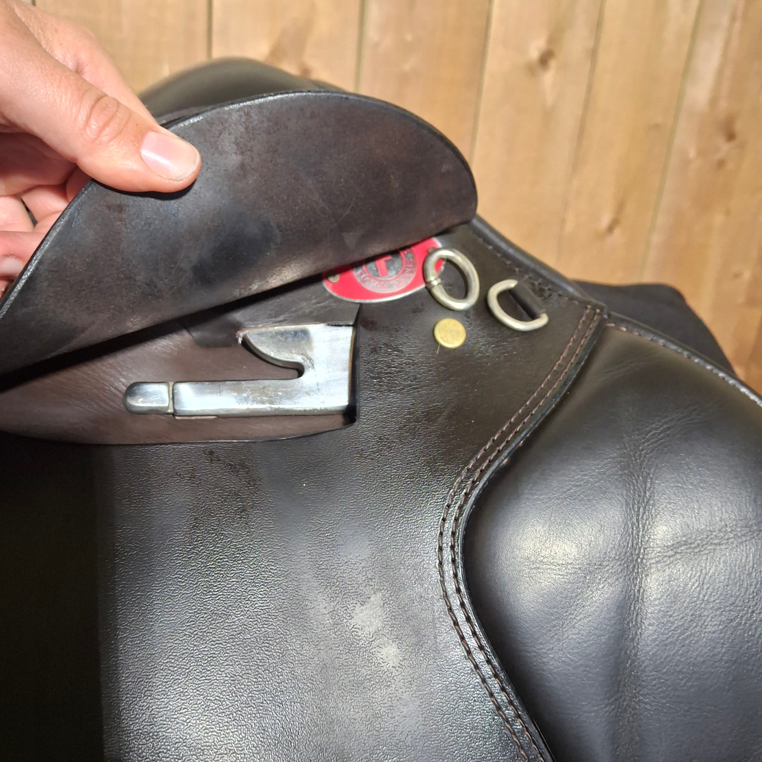 Used 17" Farrington/NSC Omnia All Purpose Saddle