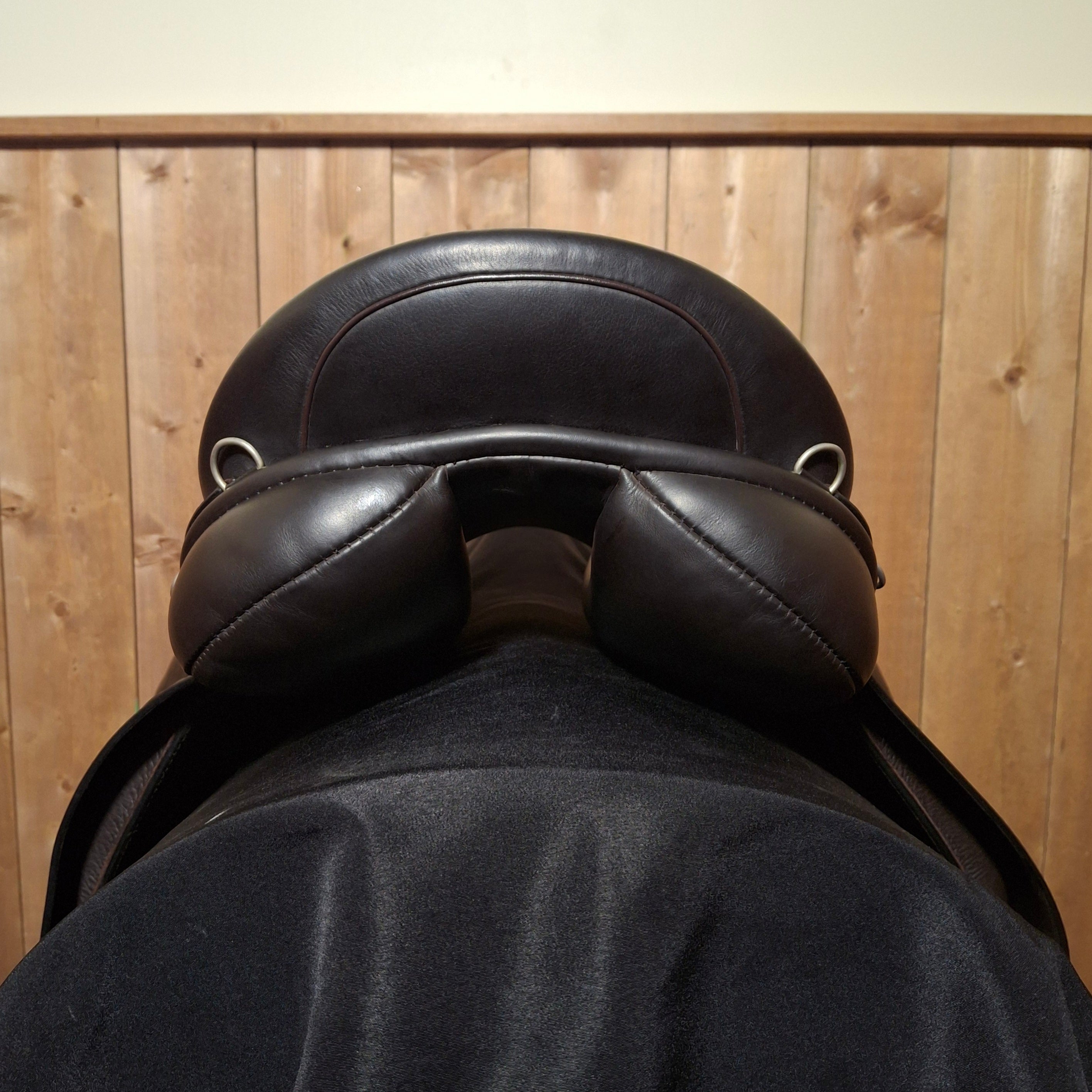 Used 17" Farrington/NSC Omnia All Purpose Saddle