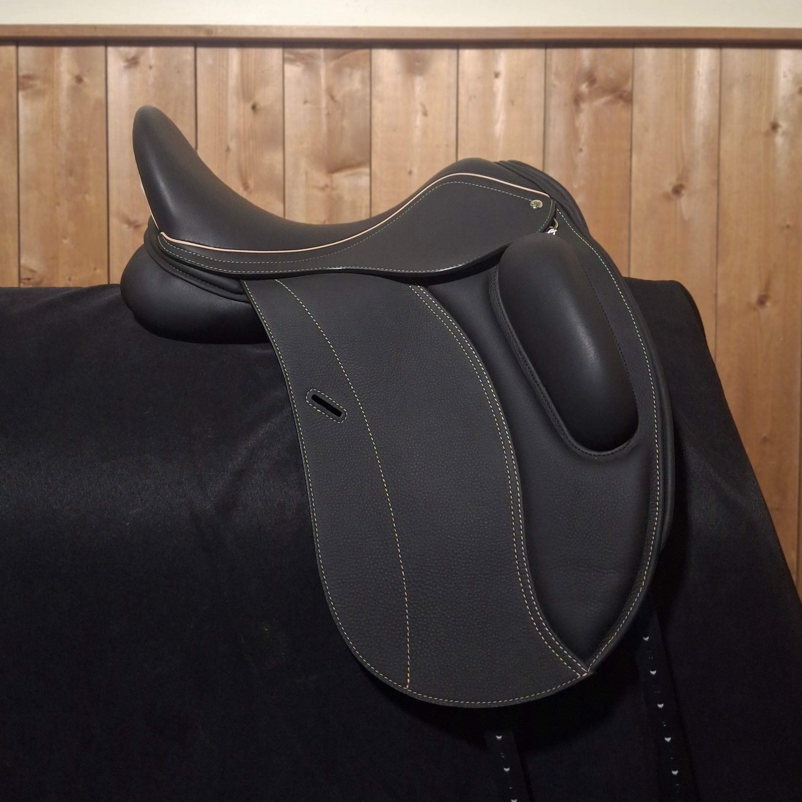 New 17.5" Loxley by Bliss Dressage Monoflap Demo Saddle