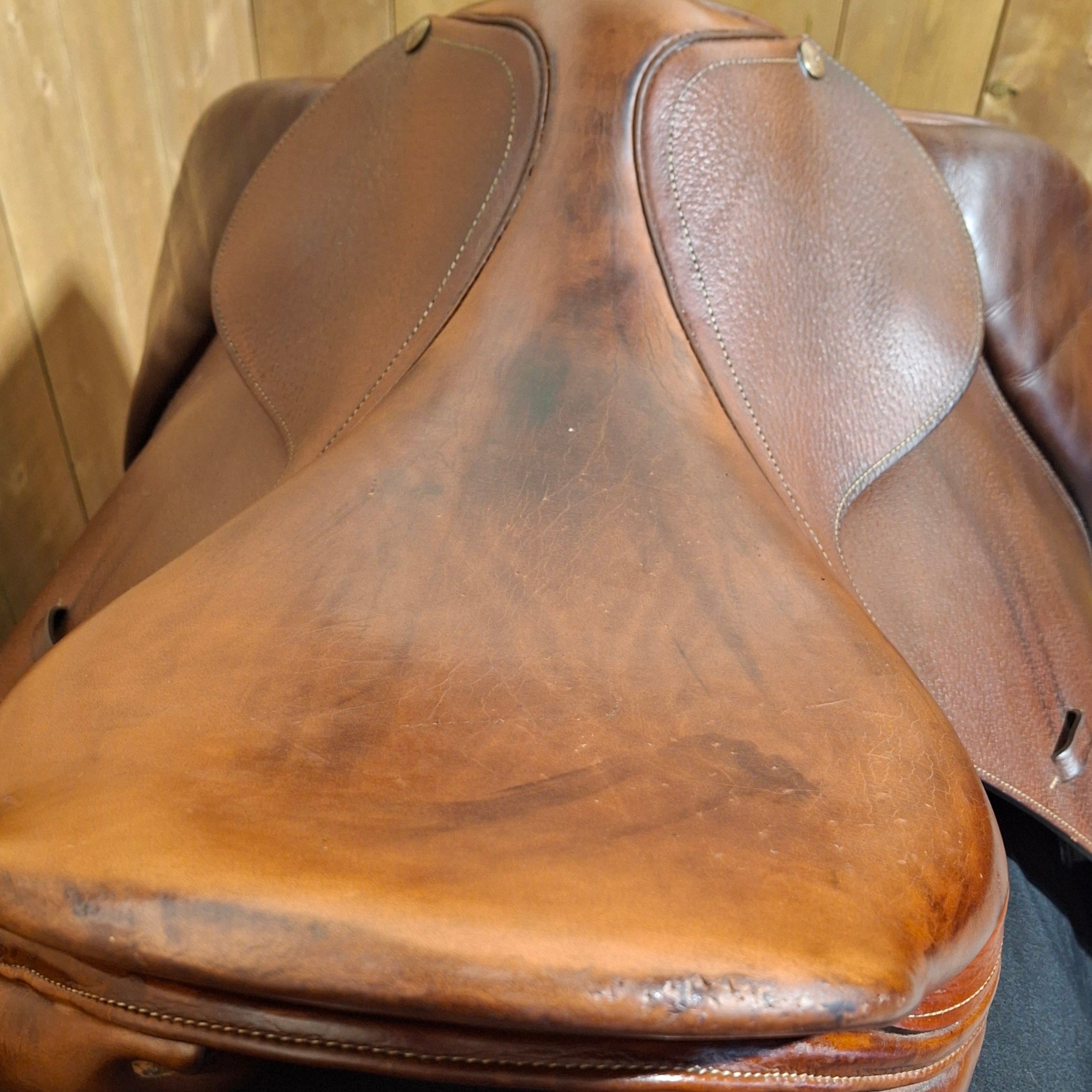 Used 17" Forestier Jump Saddle