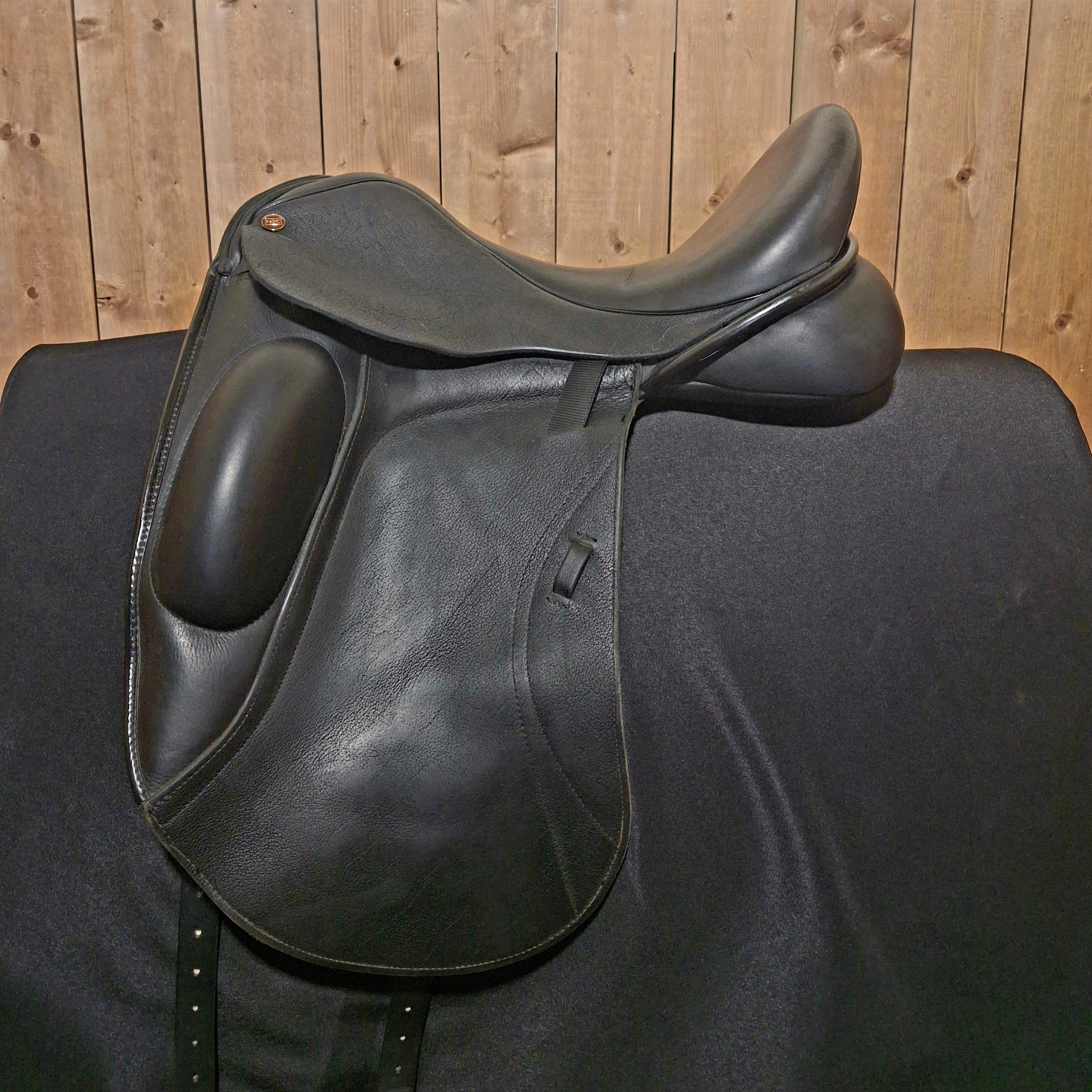 Used 18" NSC Rhomeo Dressage Saddle