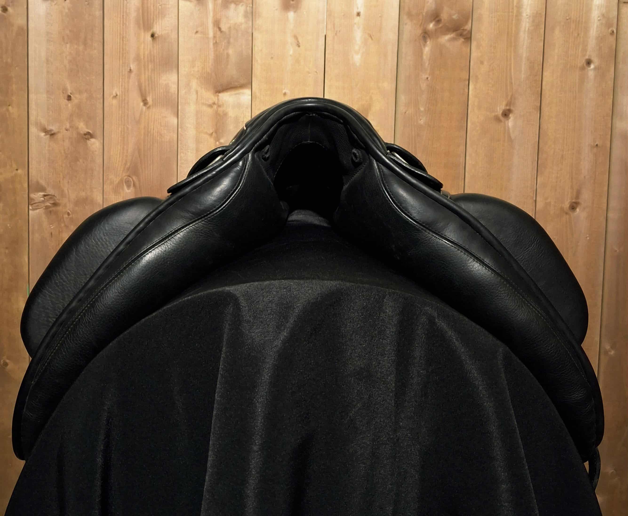 Used Bliss of London Paramour 17" Dressage Saddle