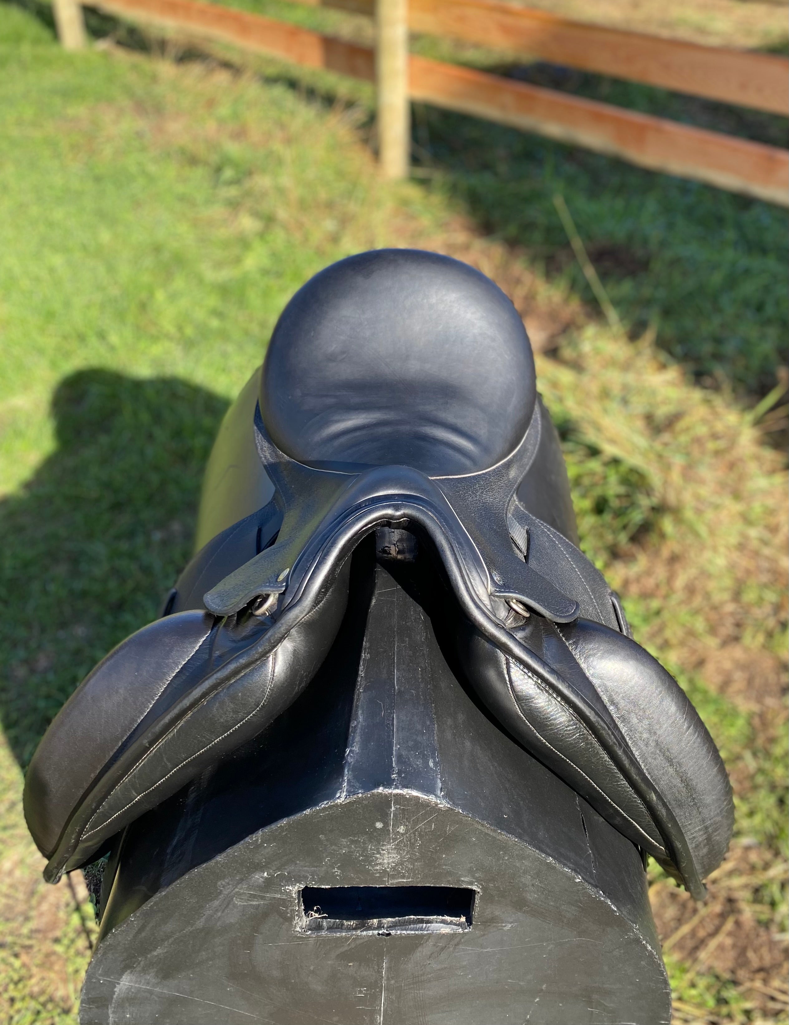 Used 17" Custom Icon Flight Dressage Saddle