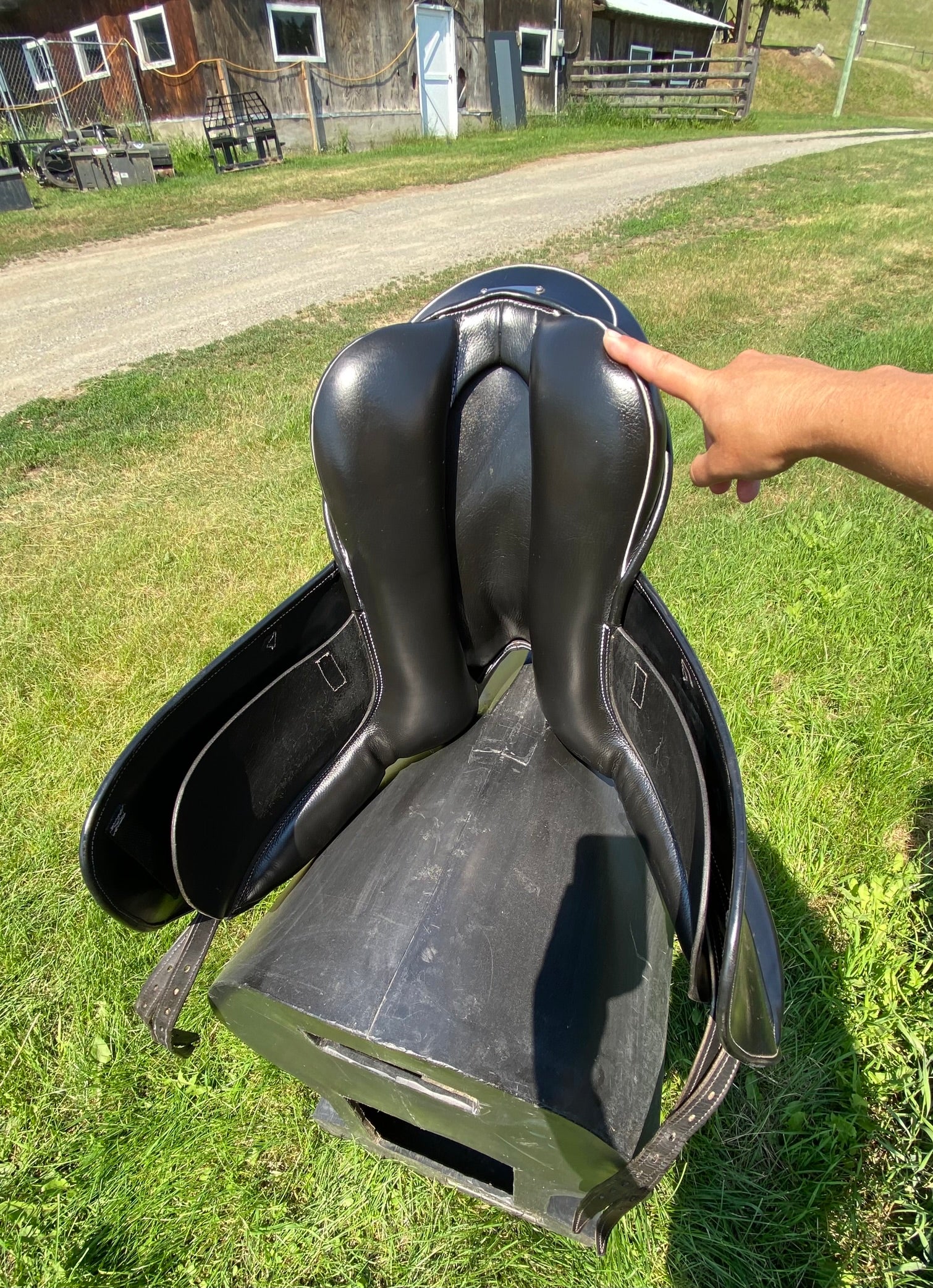 Used 17" Zaldi Platinum Dressage Saddle