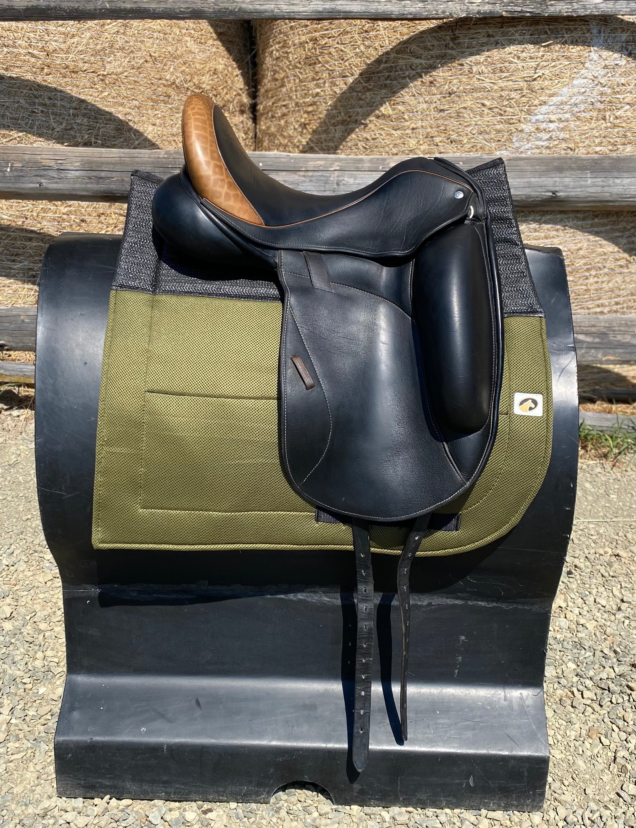 Used 17.5" Custom Icon Star