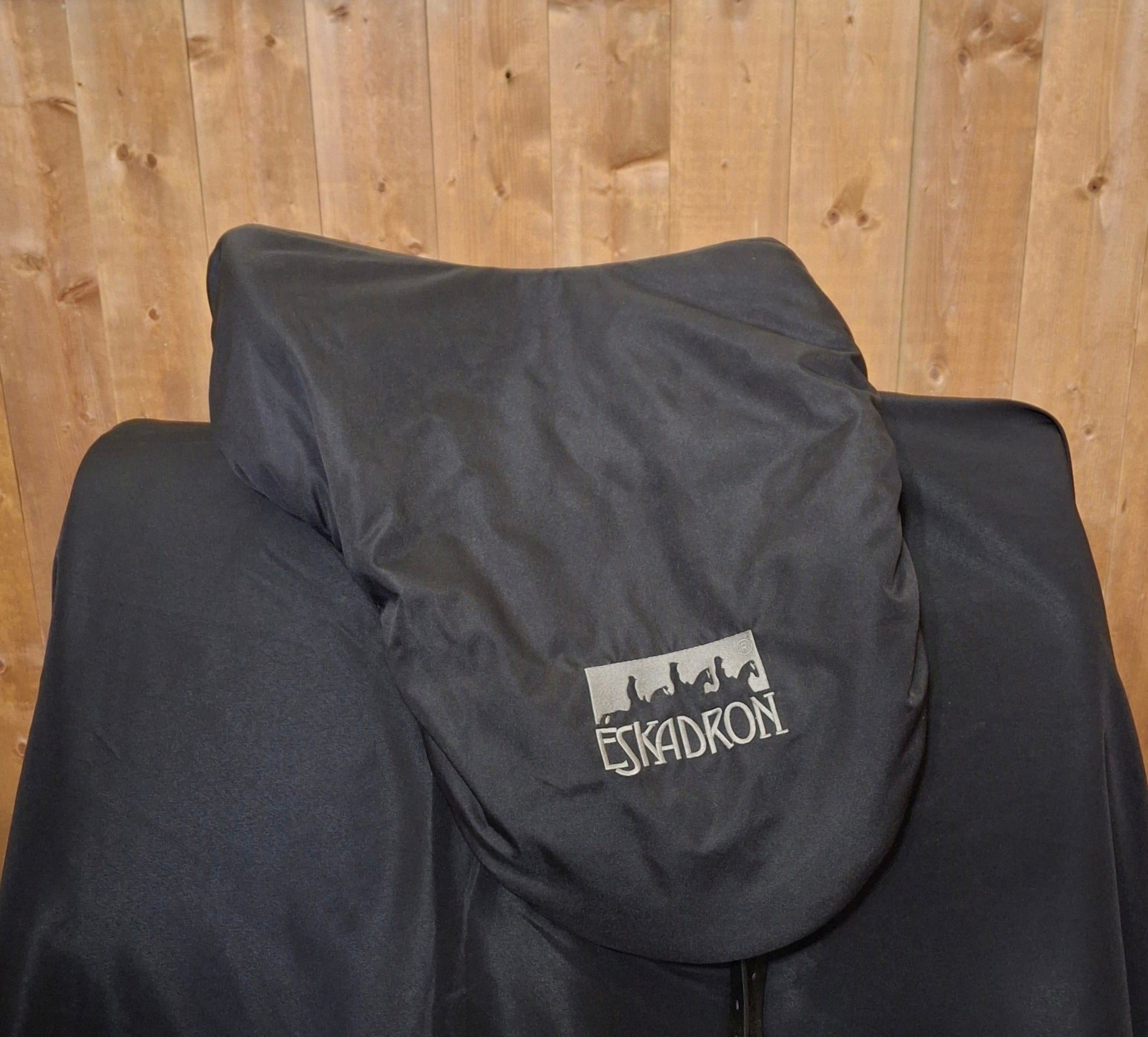 Used Eskadron Saddle Cover