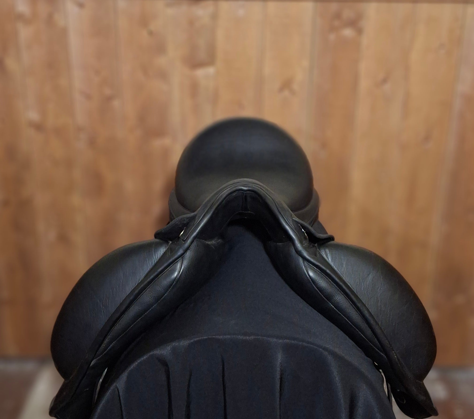 Custom Icon Star 18" Dressage Saddle