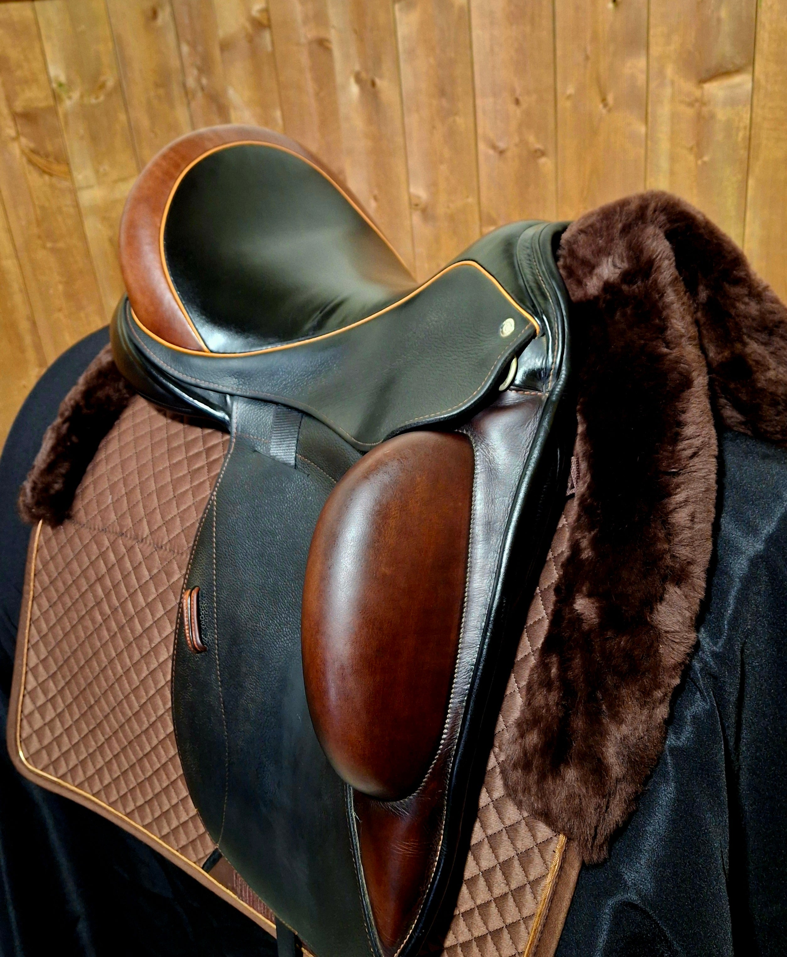 Used 17" Custom Icon Flight Dressage Saddle