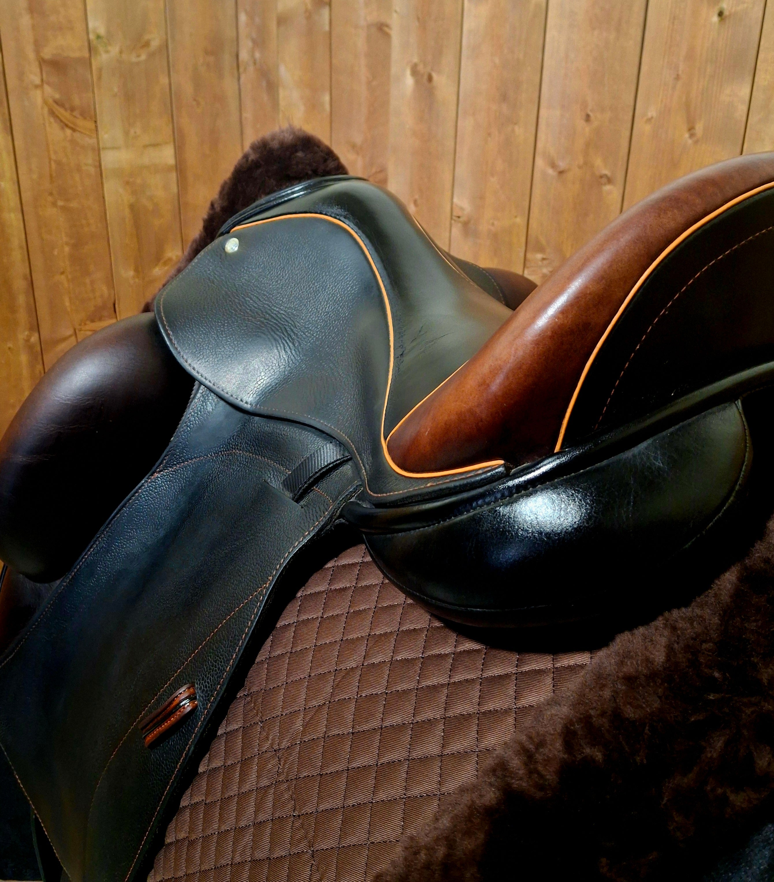 Used 17" Custom Icon Flight Dressage Saddle