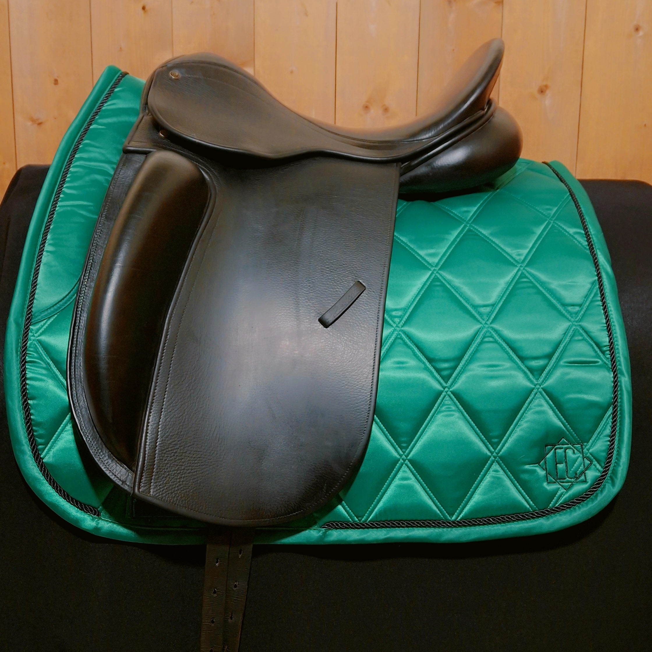 Used 17" County Fusion Dressage Saddle