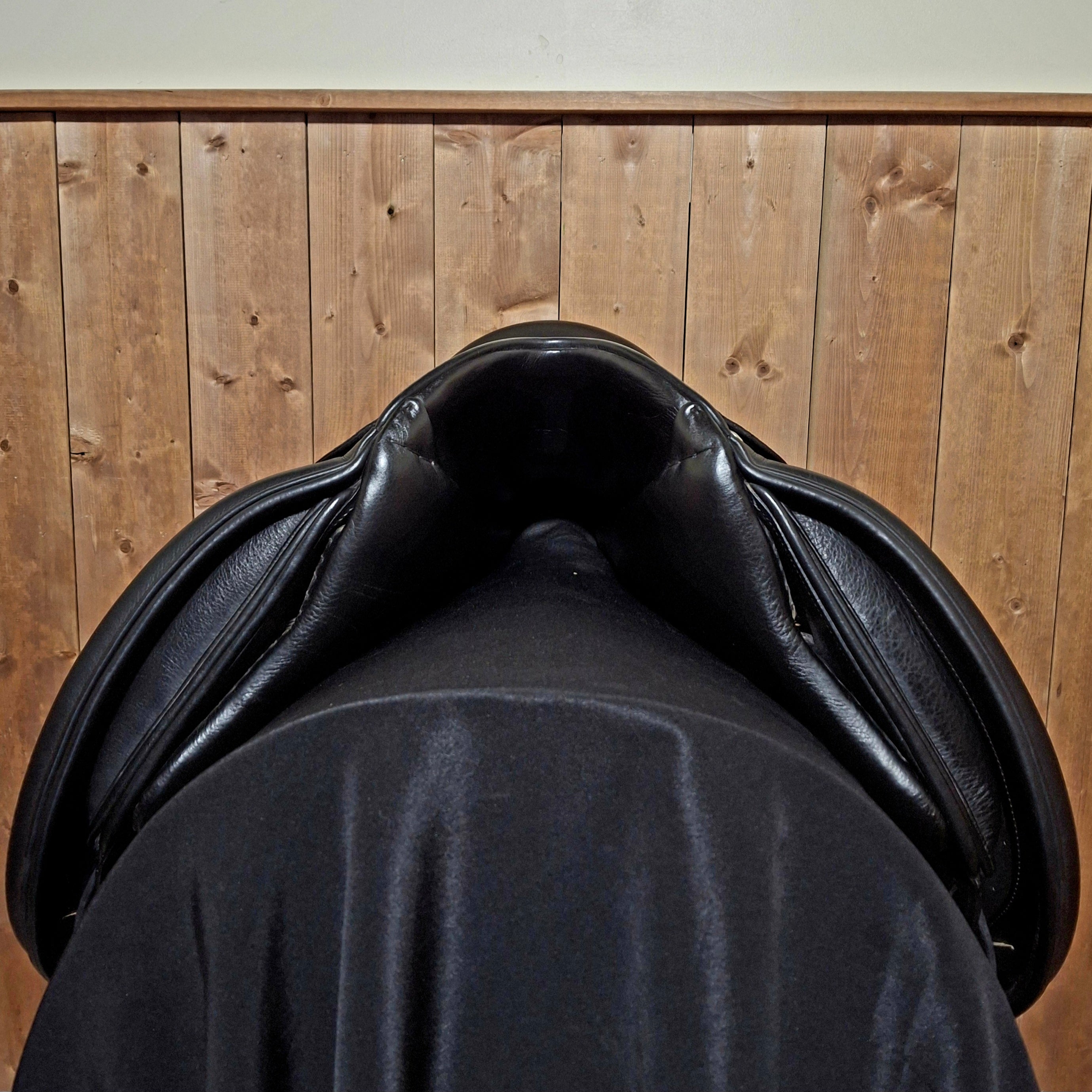 Used 17.5" Schleese HK Dressage Saddle