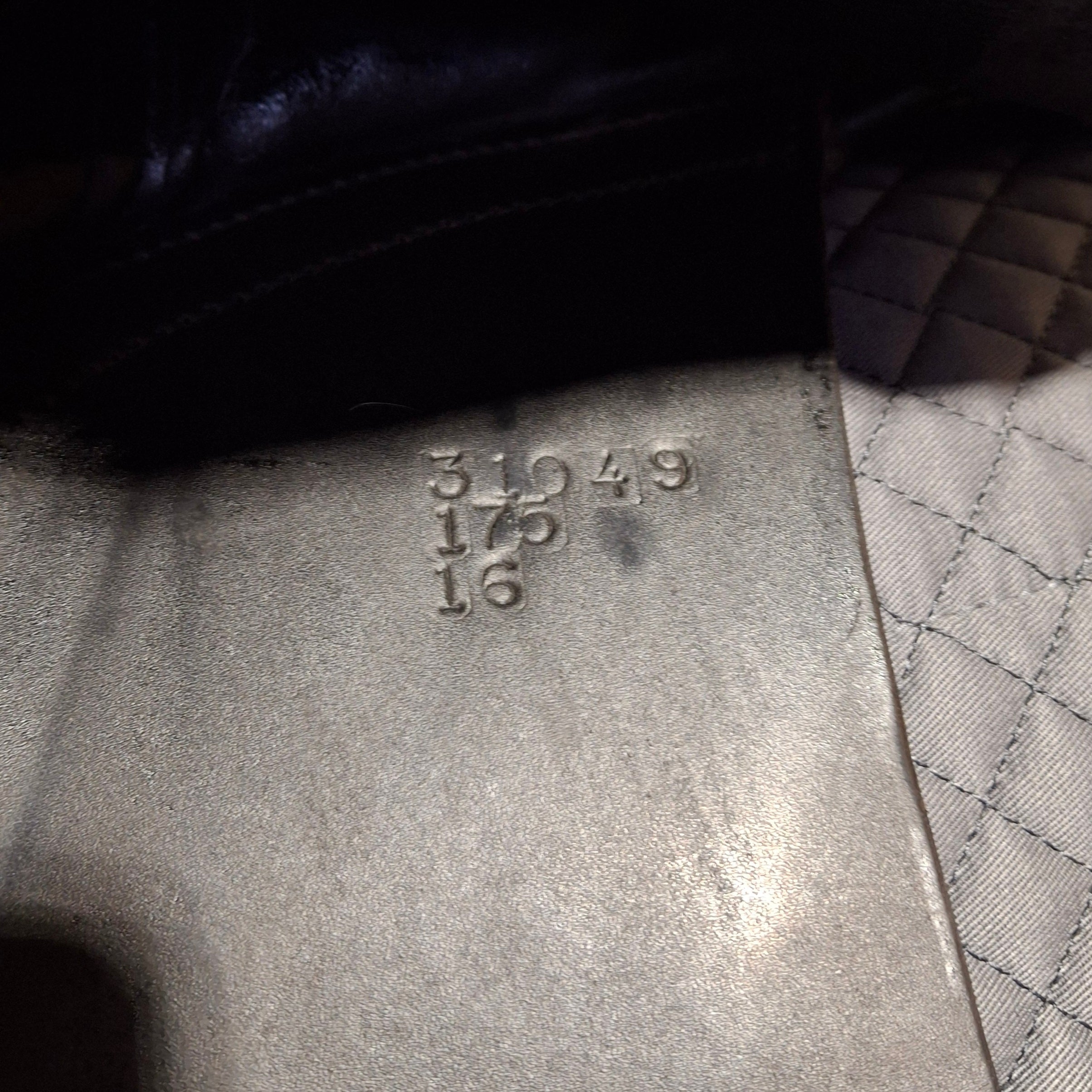 Used 17.5" Custom Wolfgang Solo Dressage Saddle