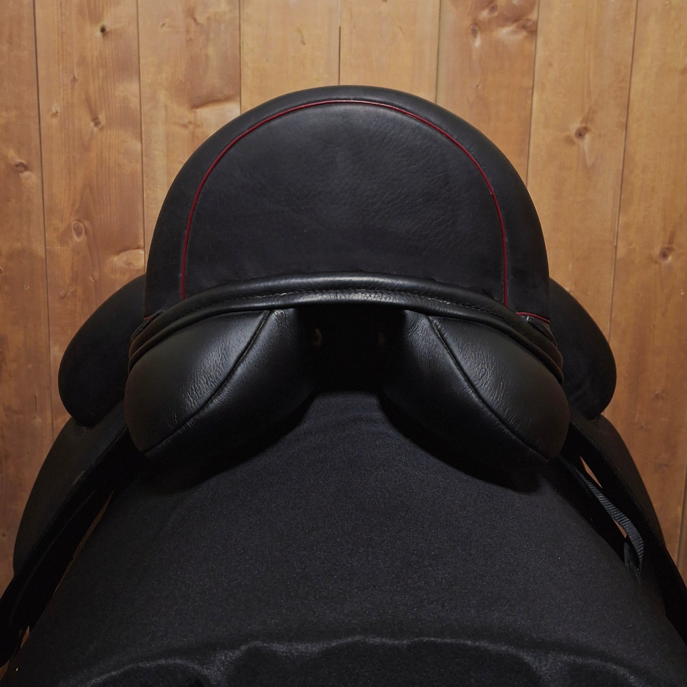 New 17.5" Loxley by Bliss Dressage Demo Saddle