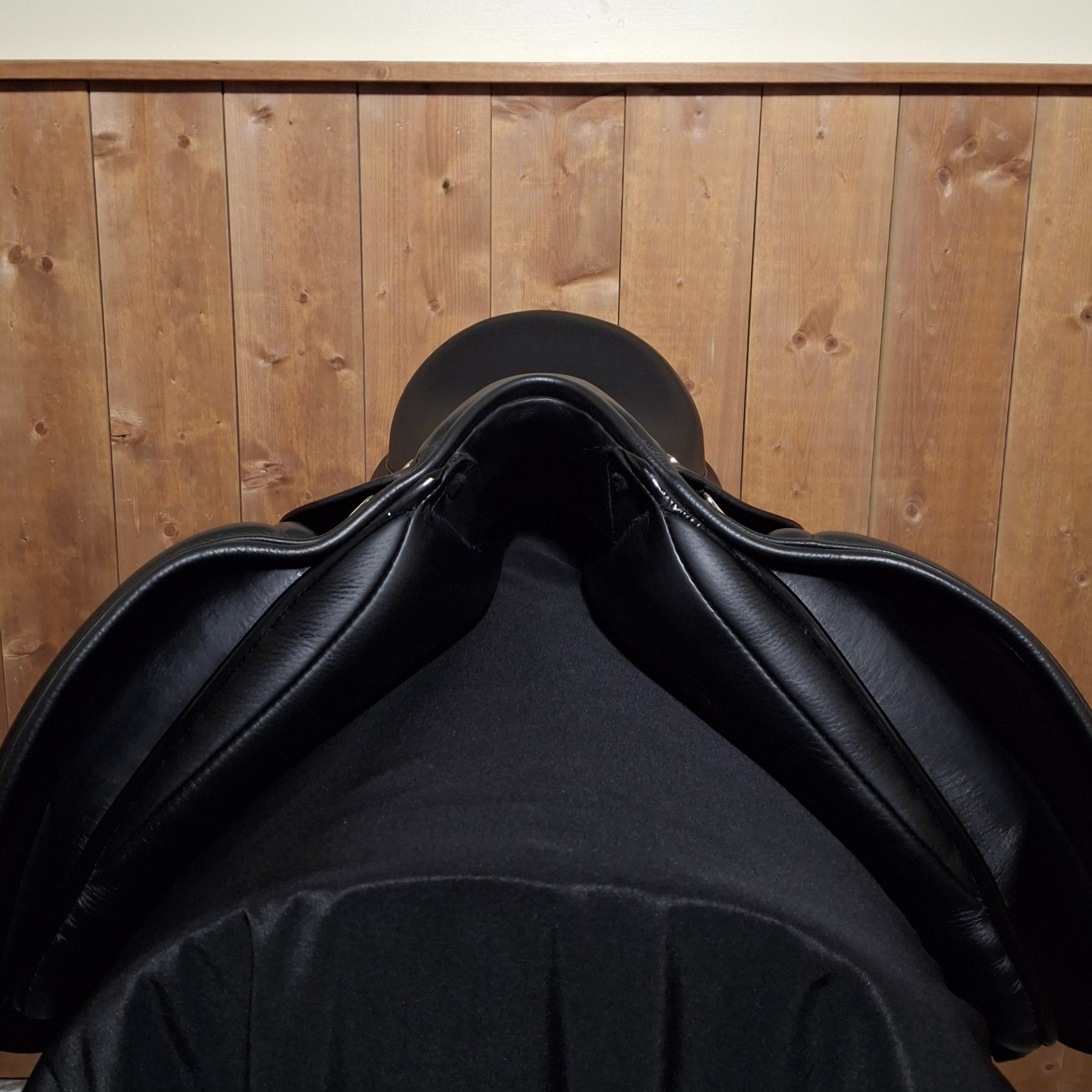 New 17" Loxley by Bliss Dressage Demo Saddle