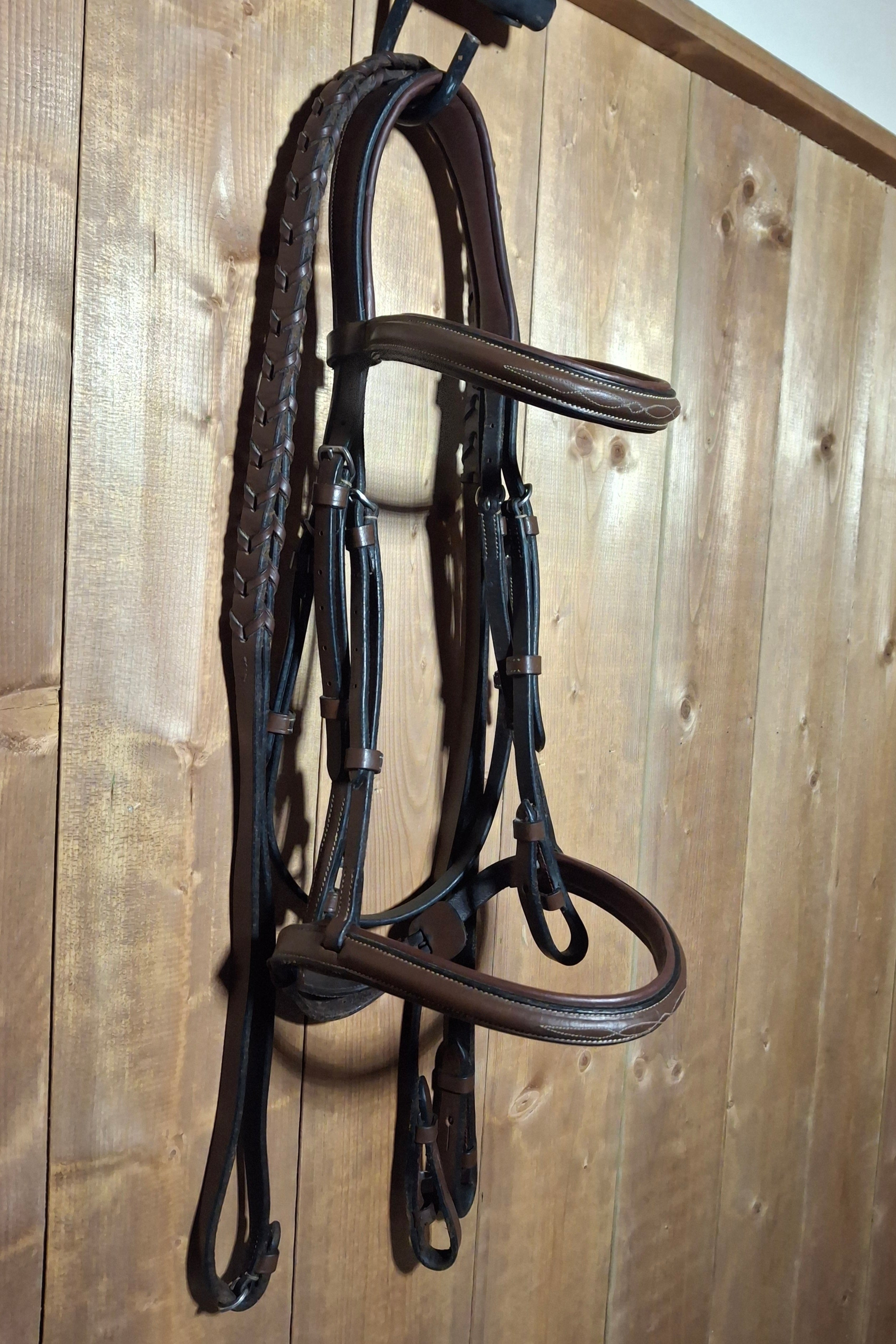 Used HDR Pro Mono Crown Fancy Stitched Bridle Horse Size