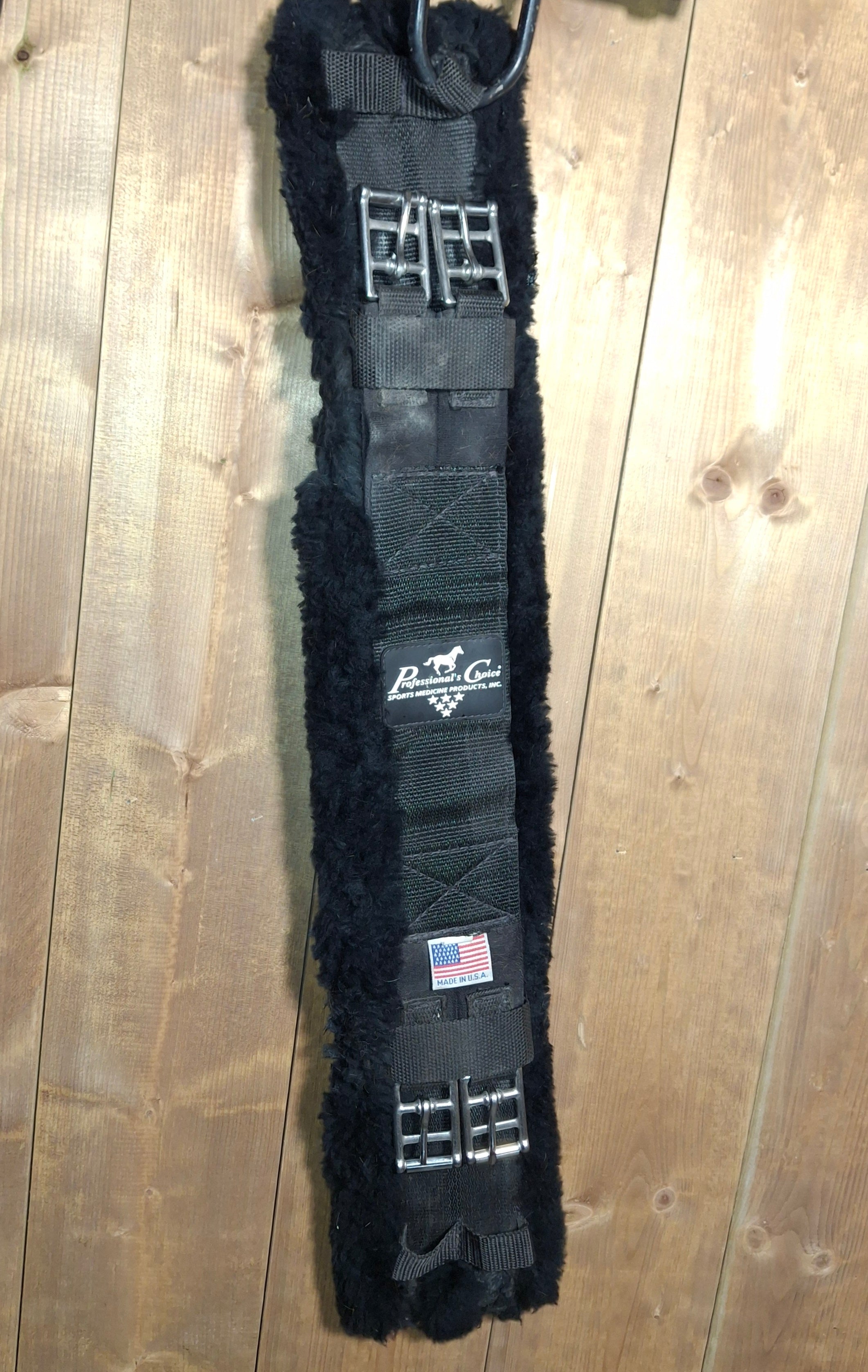 Used 20" Professional's Choice Shearling Girth