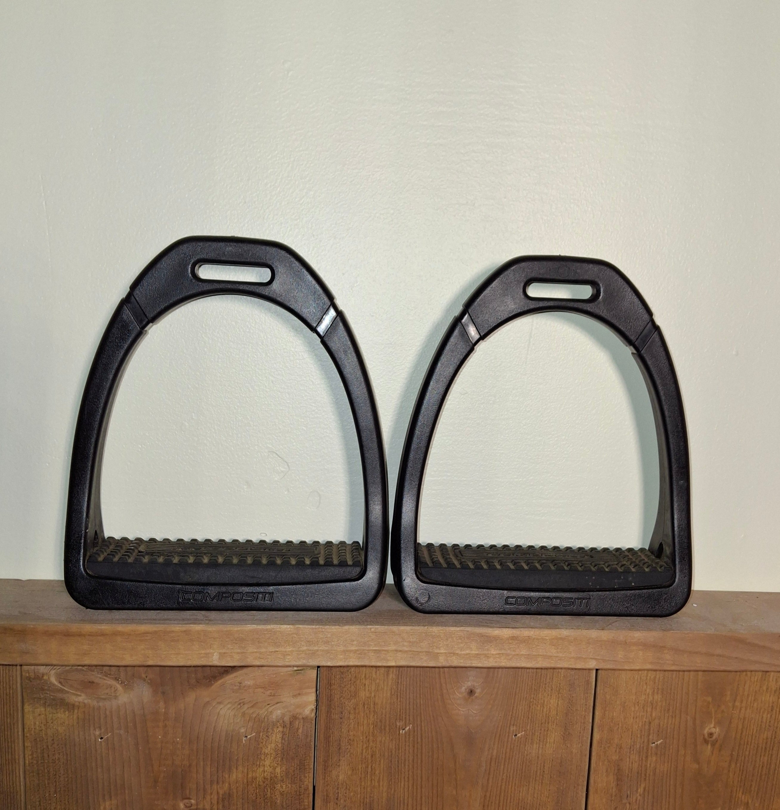 Used Composti Stirrup Irons