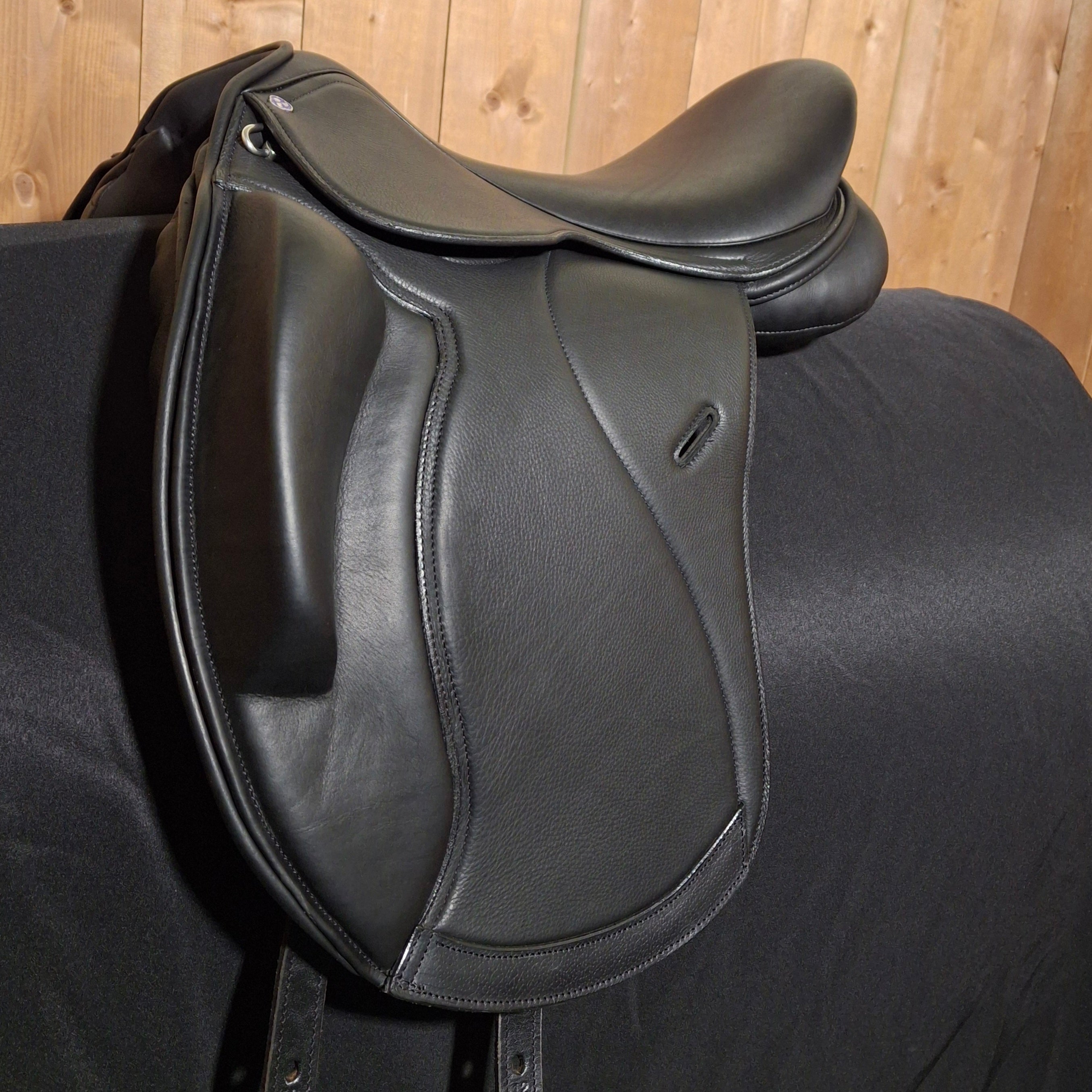 New Cavaletti Collection Monoflap Dressage Saddle