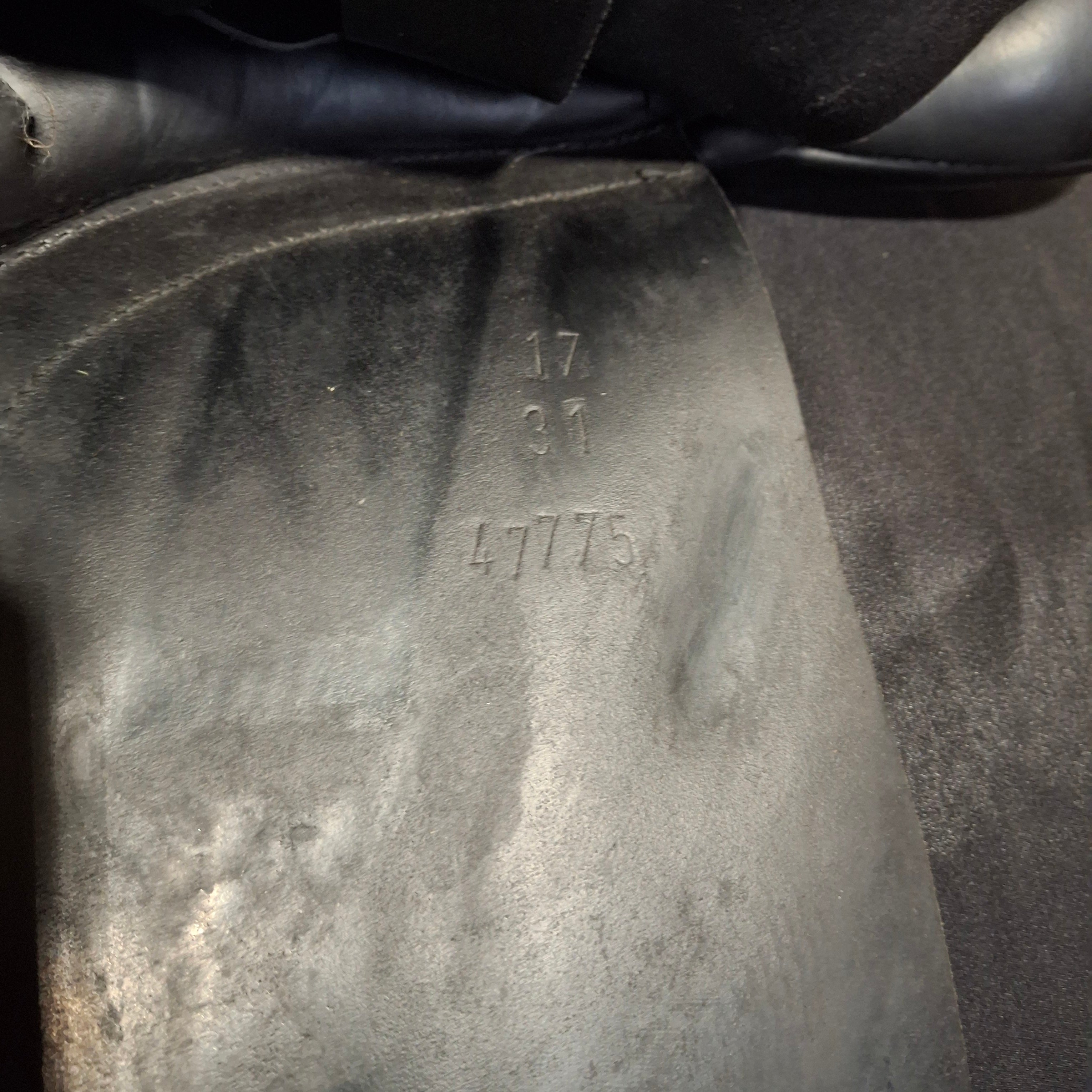 Used 17" NSC Connaisseur Dressage Saddle