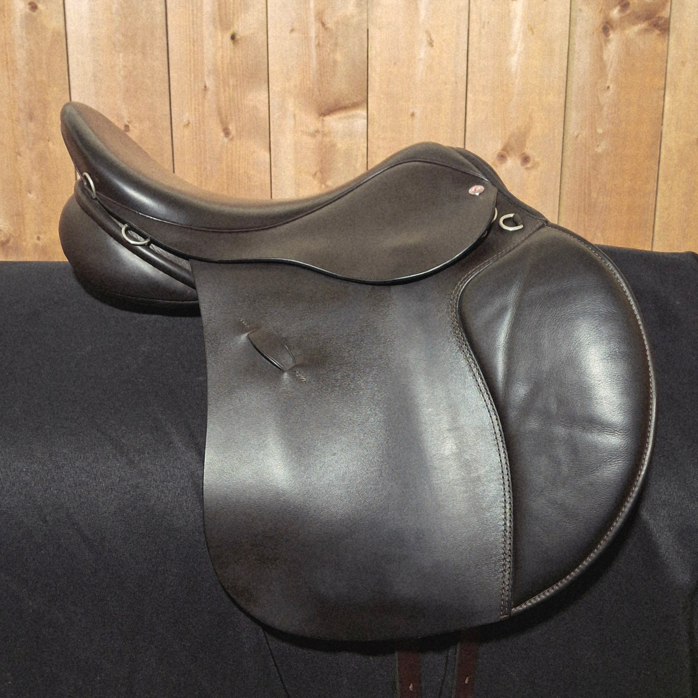 Used 17" Farrington/NSC Omnia All Purpose Saddle