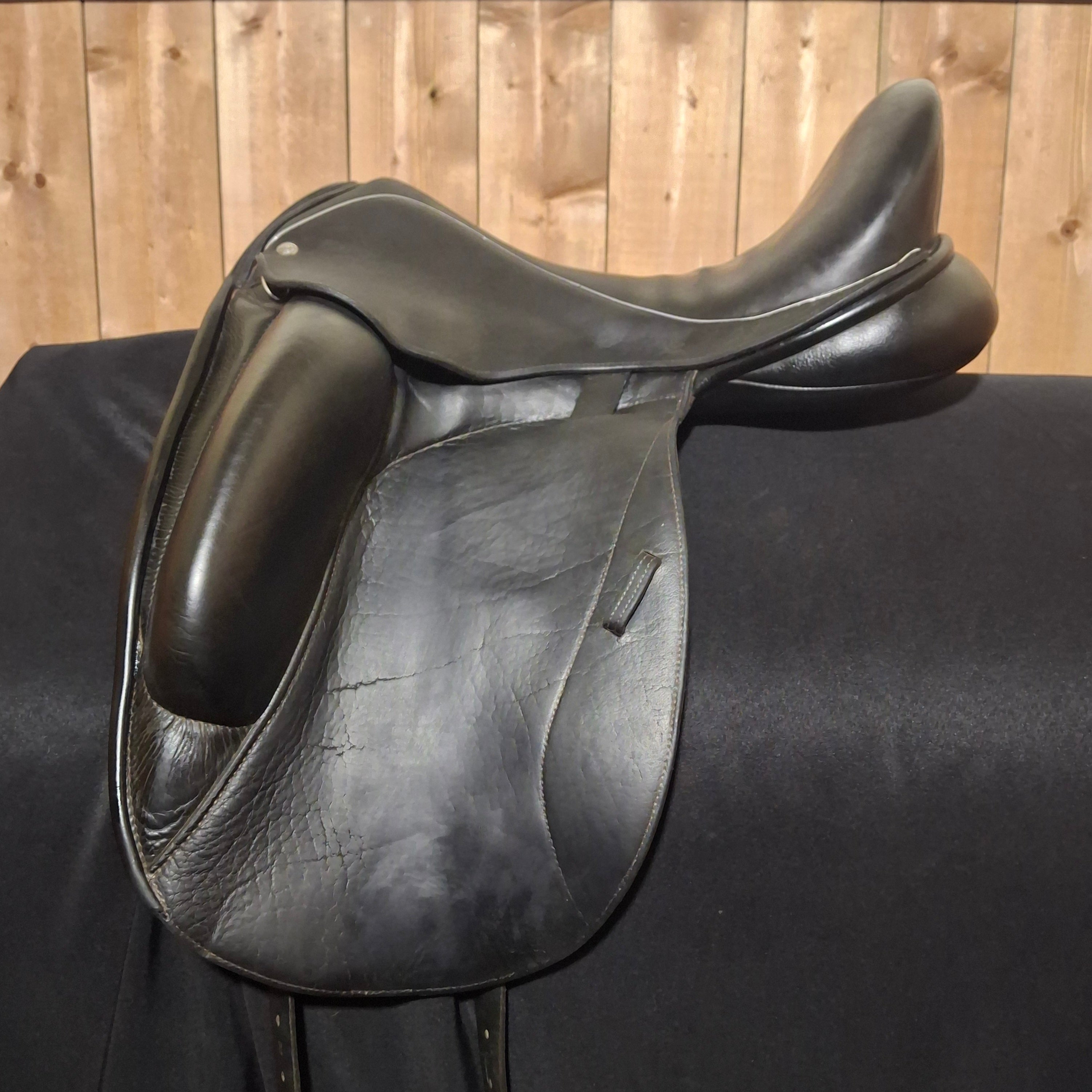 Used 17" Custom Icon Flight Dressage Saddle
