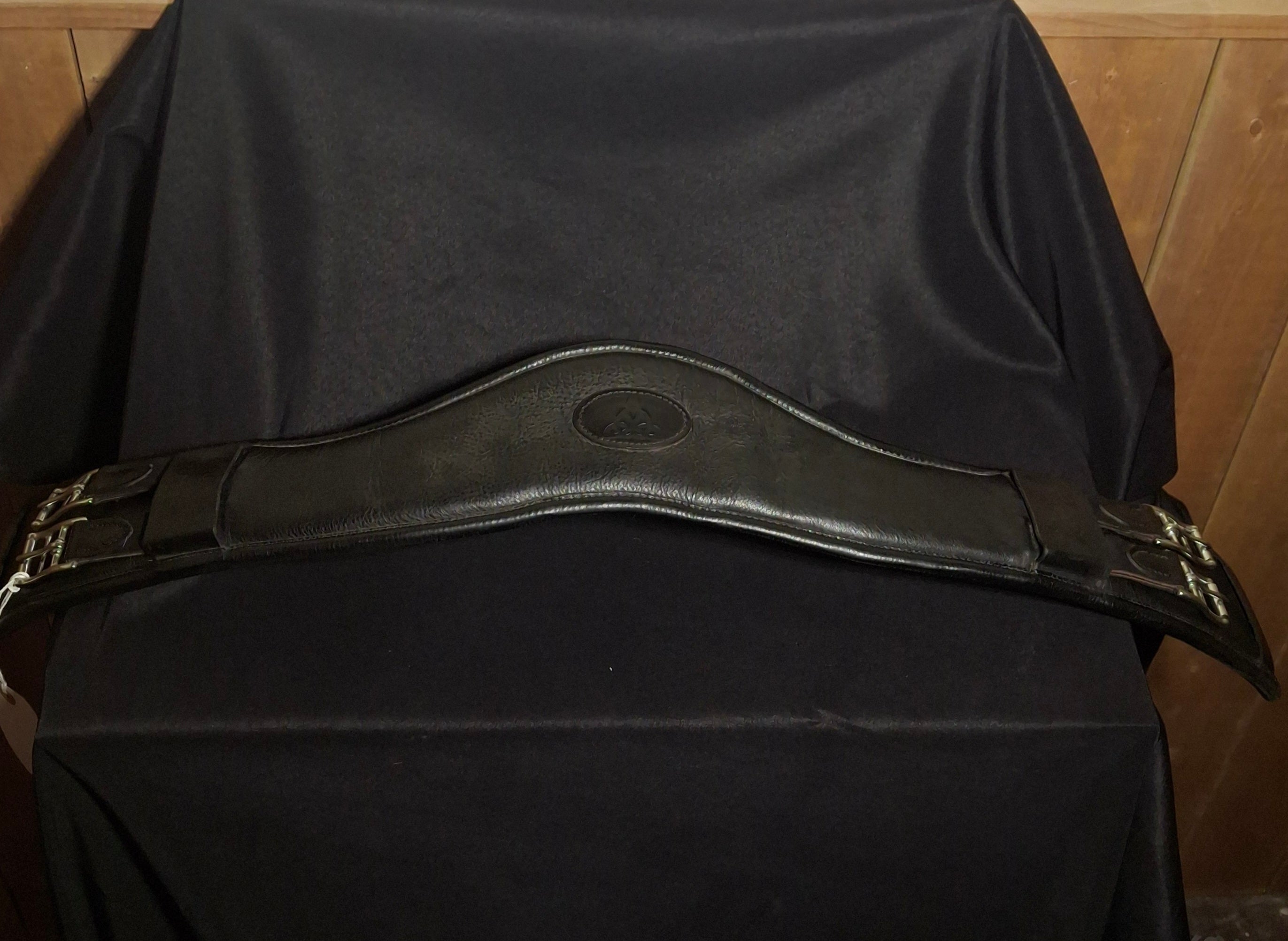 Used 32" Bliss of London Anatomical Soft Dressage Girth