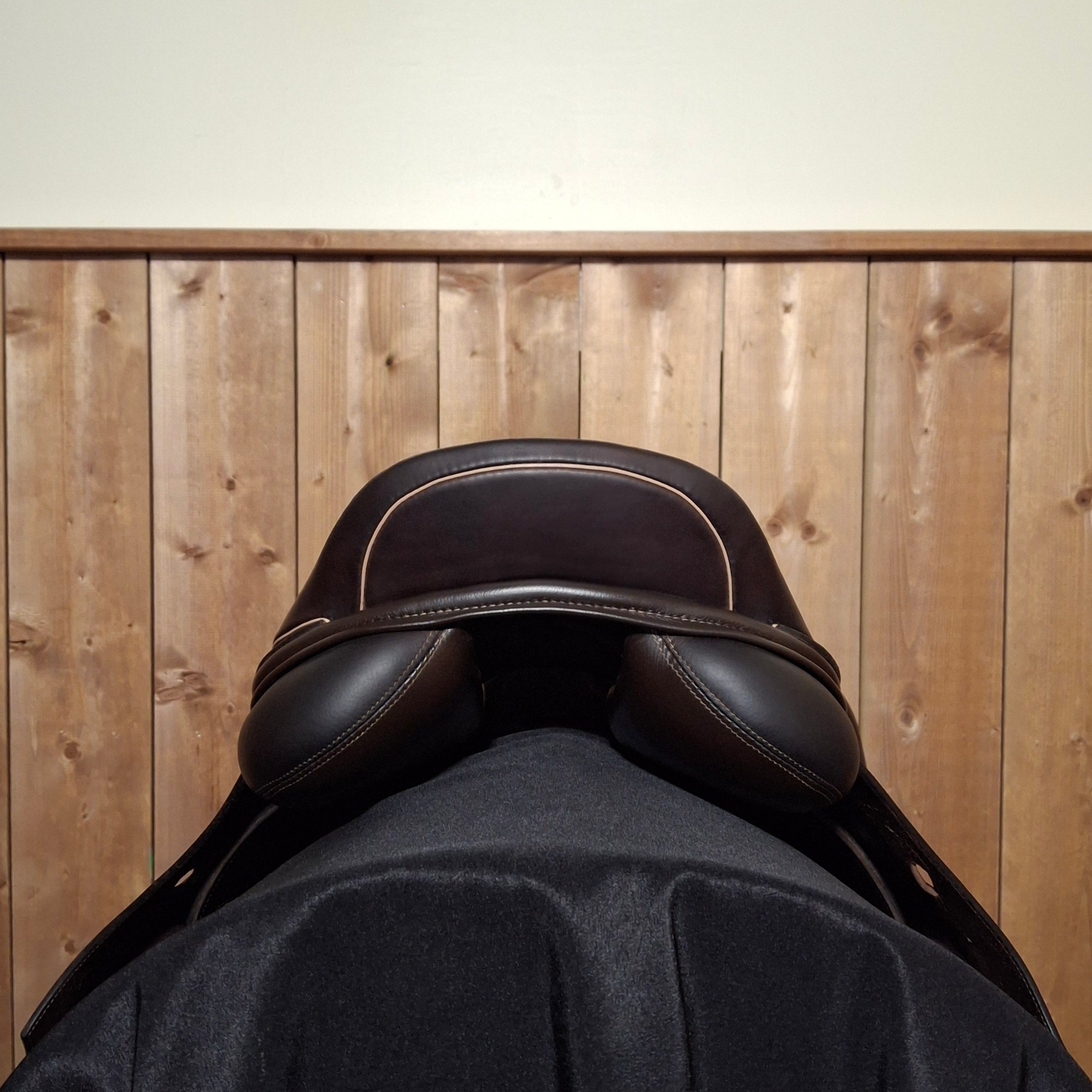 Used 17" Bliss of London Regency Jump Saddle