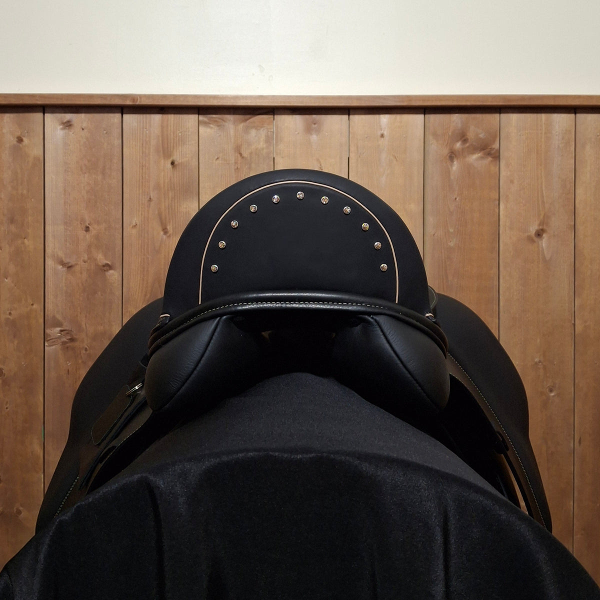 New 17.5" Loxley by Bliss Dressage LX Demo Saddle