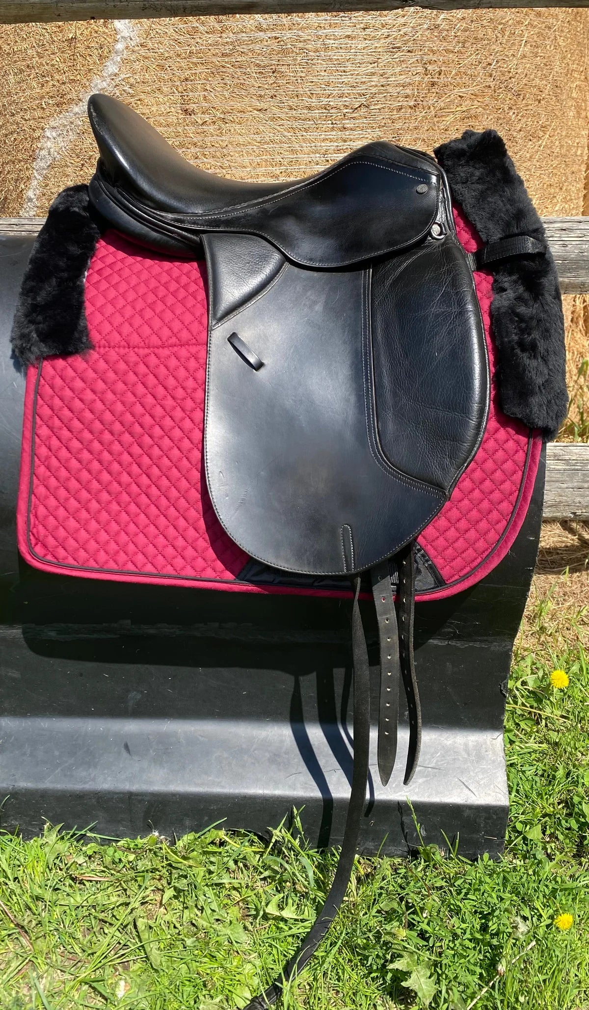 Used Collegiate 18" Dressage Saddle